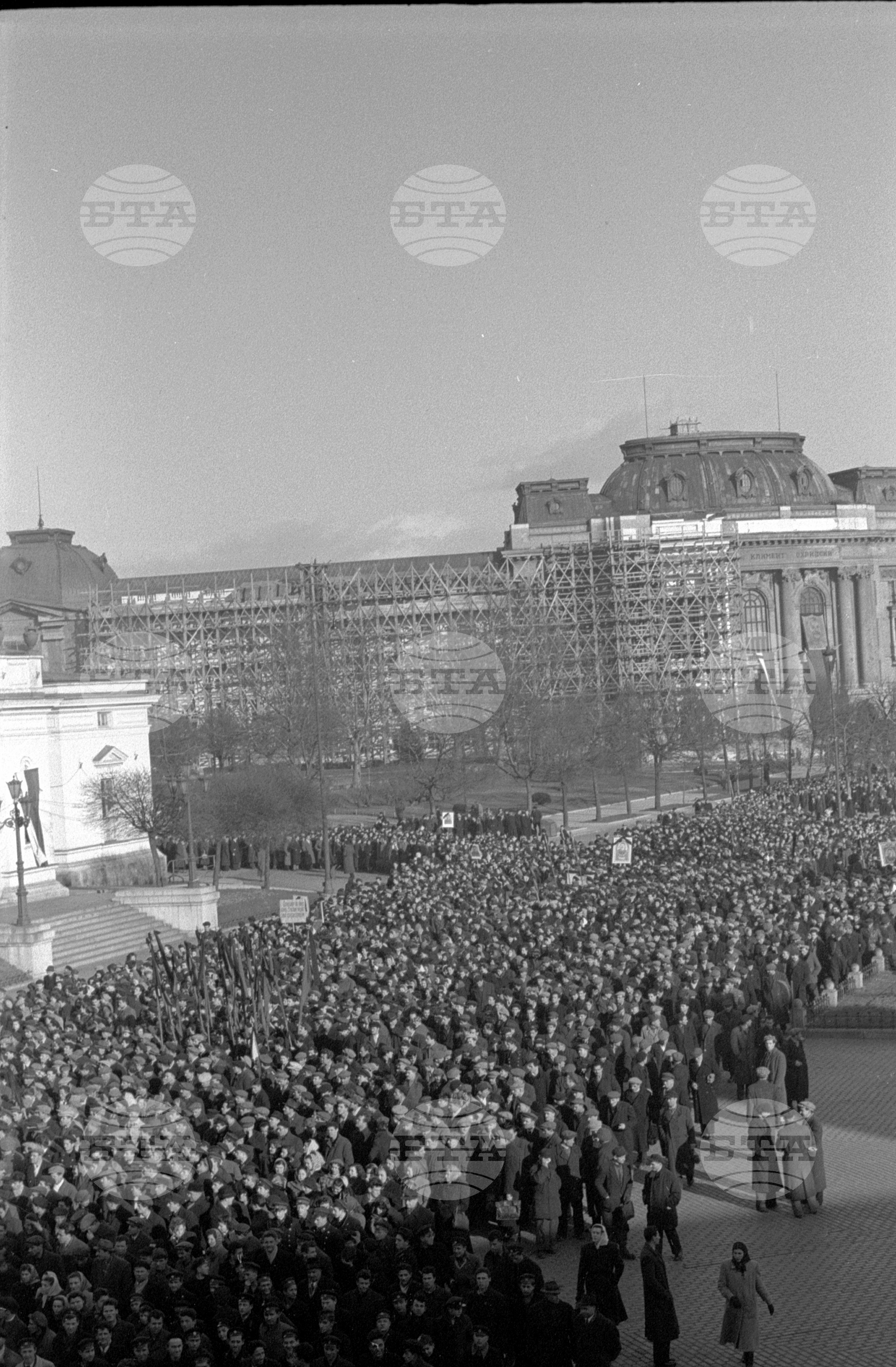 Траурен митинг по случай смъртта на Йосиф Висарионович Сталин