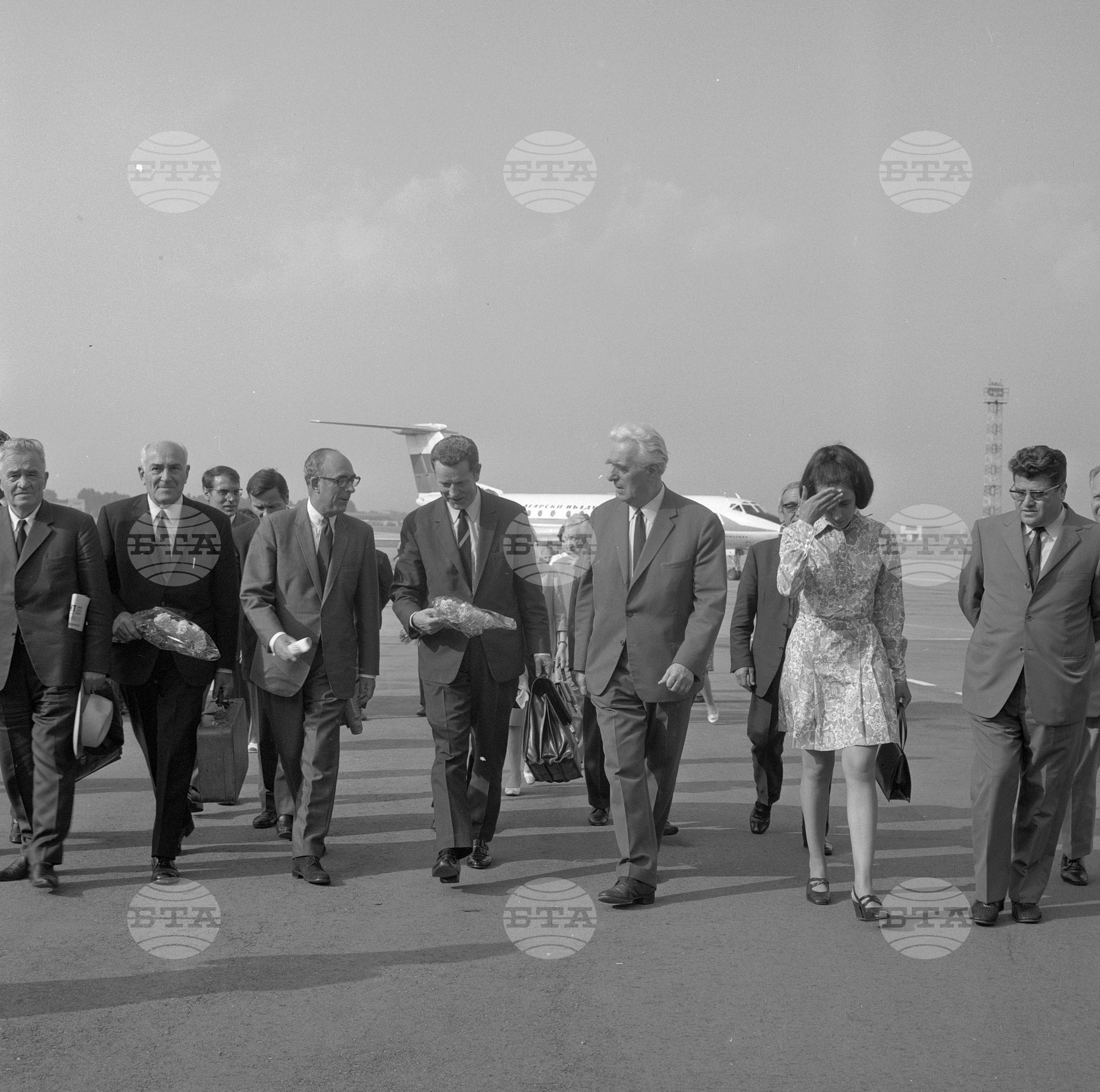 Посрещане на парламентарна френска делегация