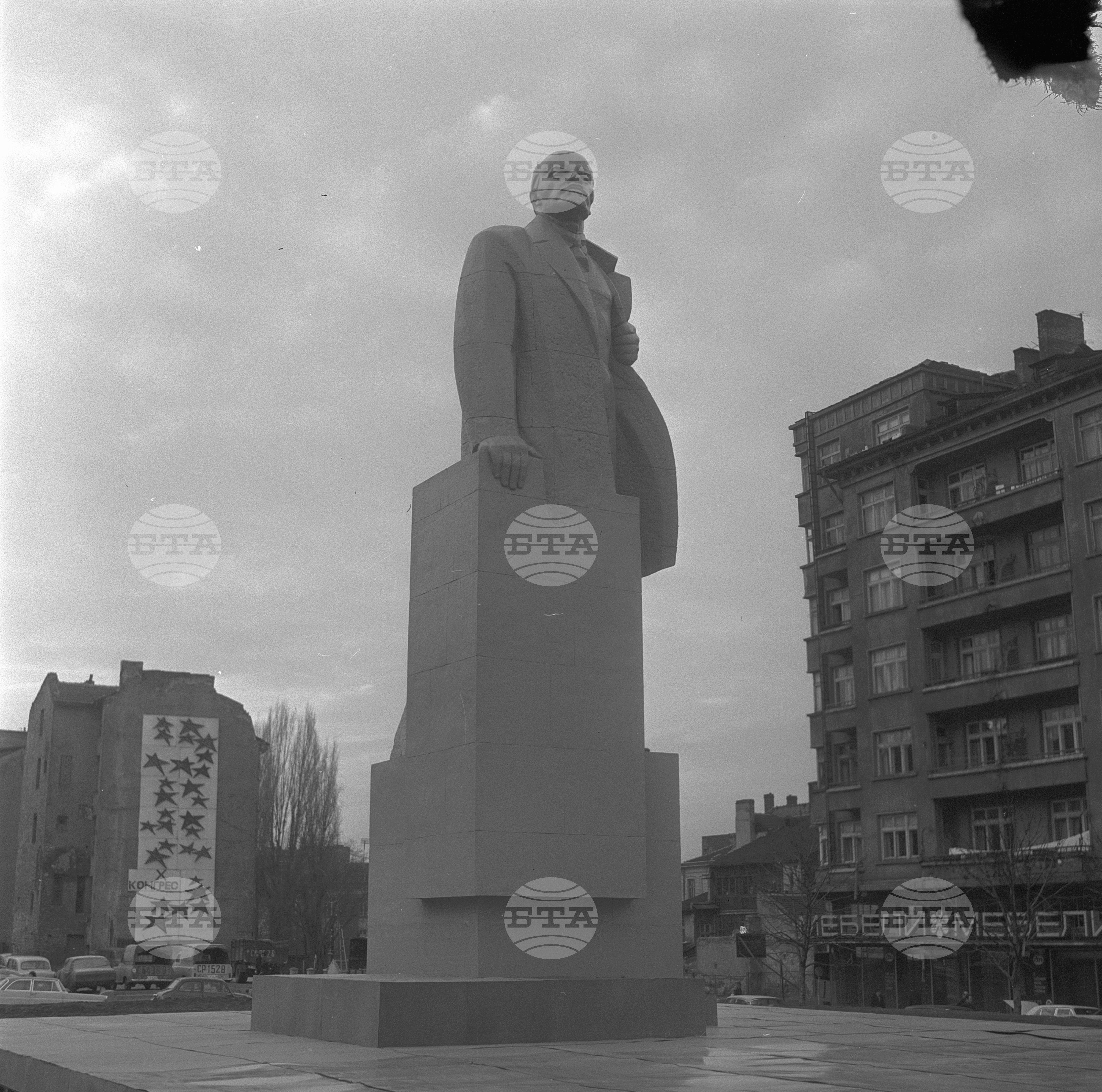 Макет на паметника на В.И. Ленин в центъра на София