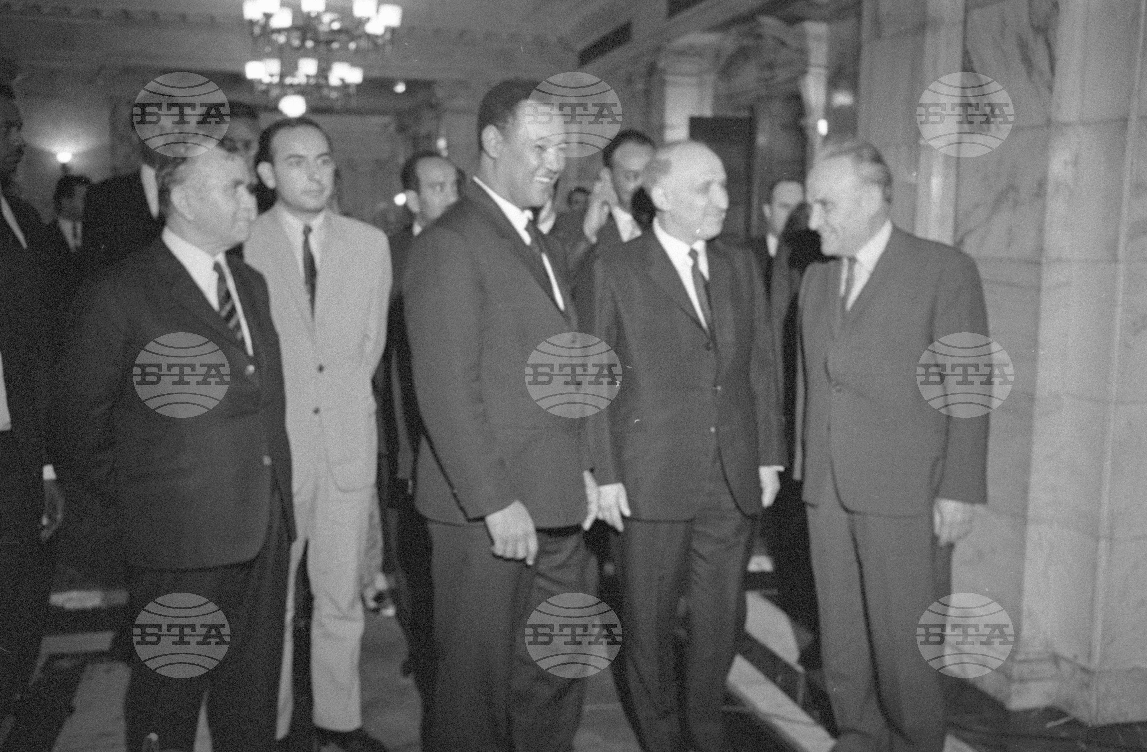Генерал-майор Джафаар Мохамед Нимейри на посещение в България - част 3