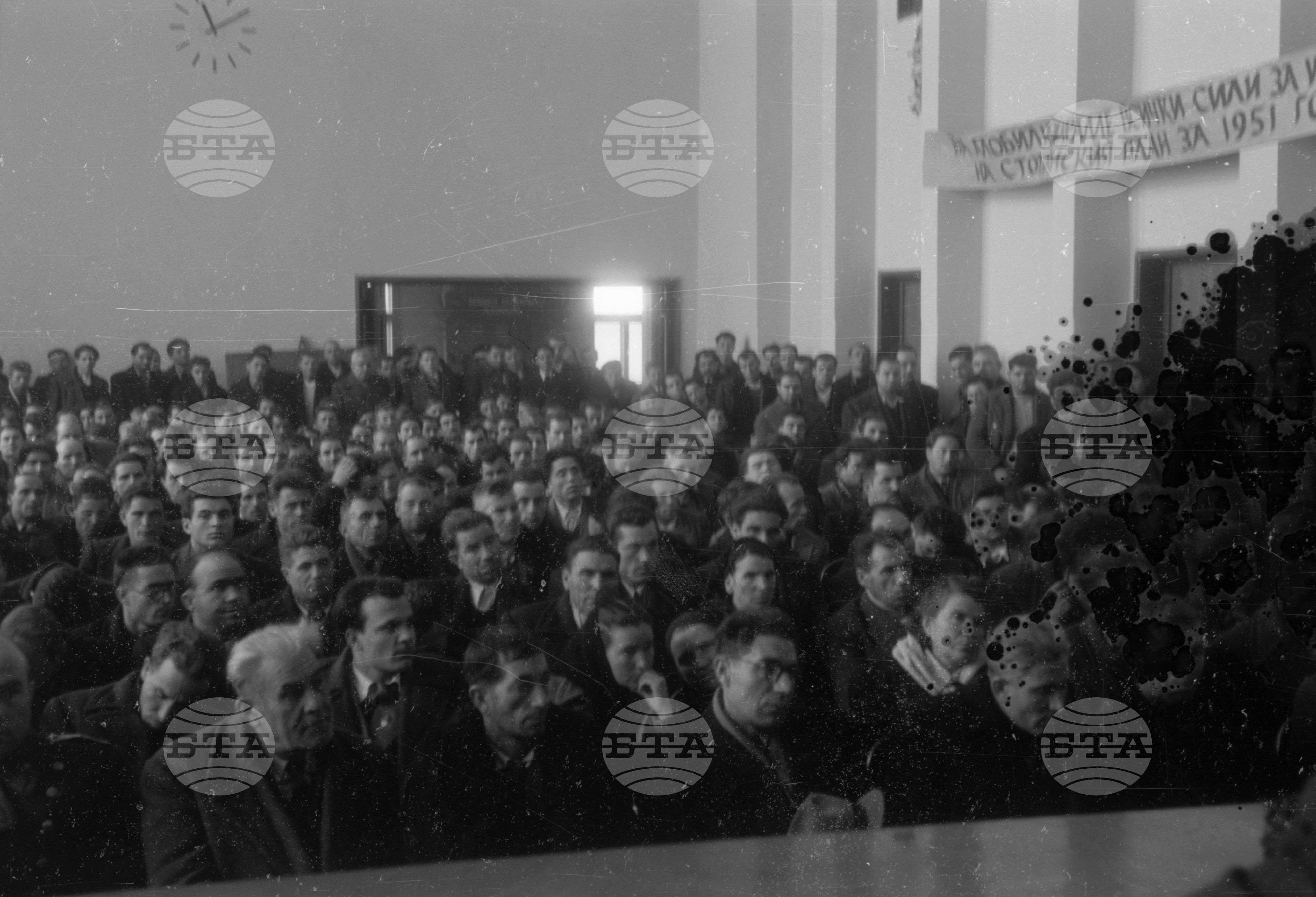 Бродерийна кооперация "Христо Ботев", 1951