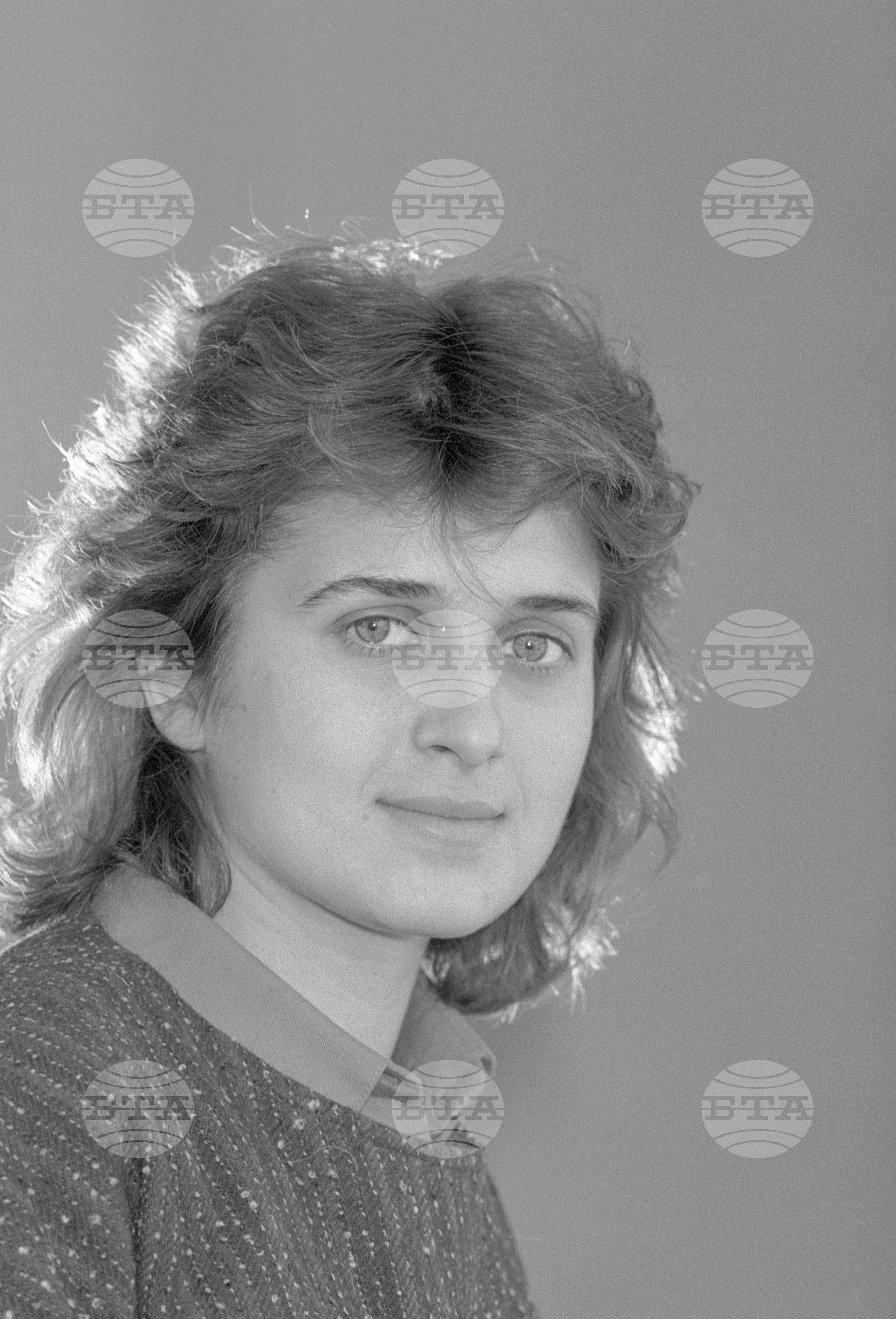 Портрети на Весела Лечева