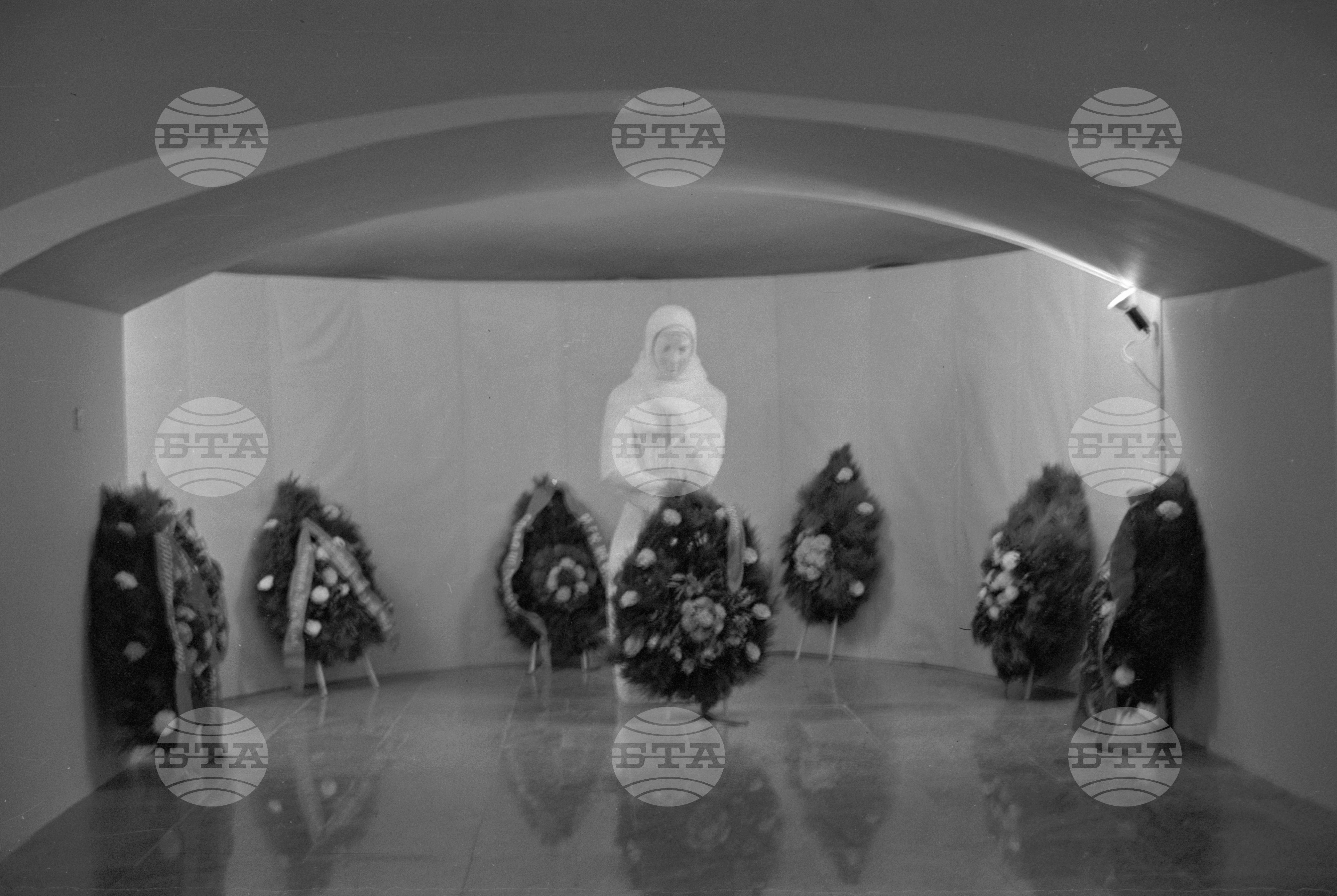 Храм-паметник "Рождество Христово" в град Шипка