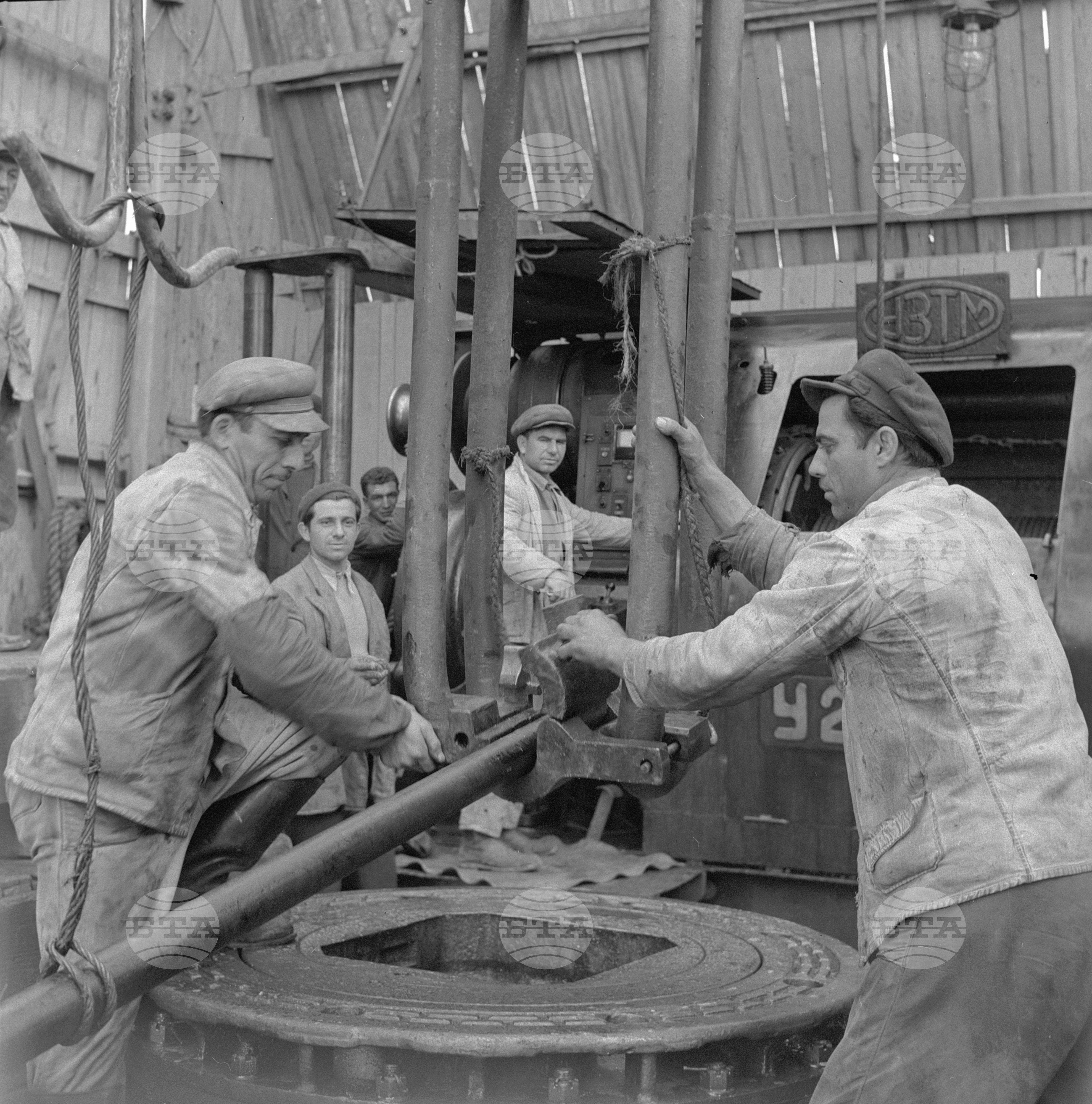 Роден нефт край село Долни Дъбник, Плевенски окръг