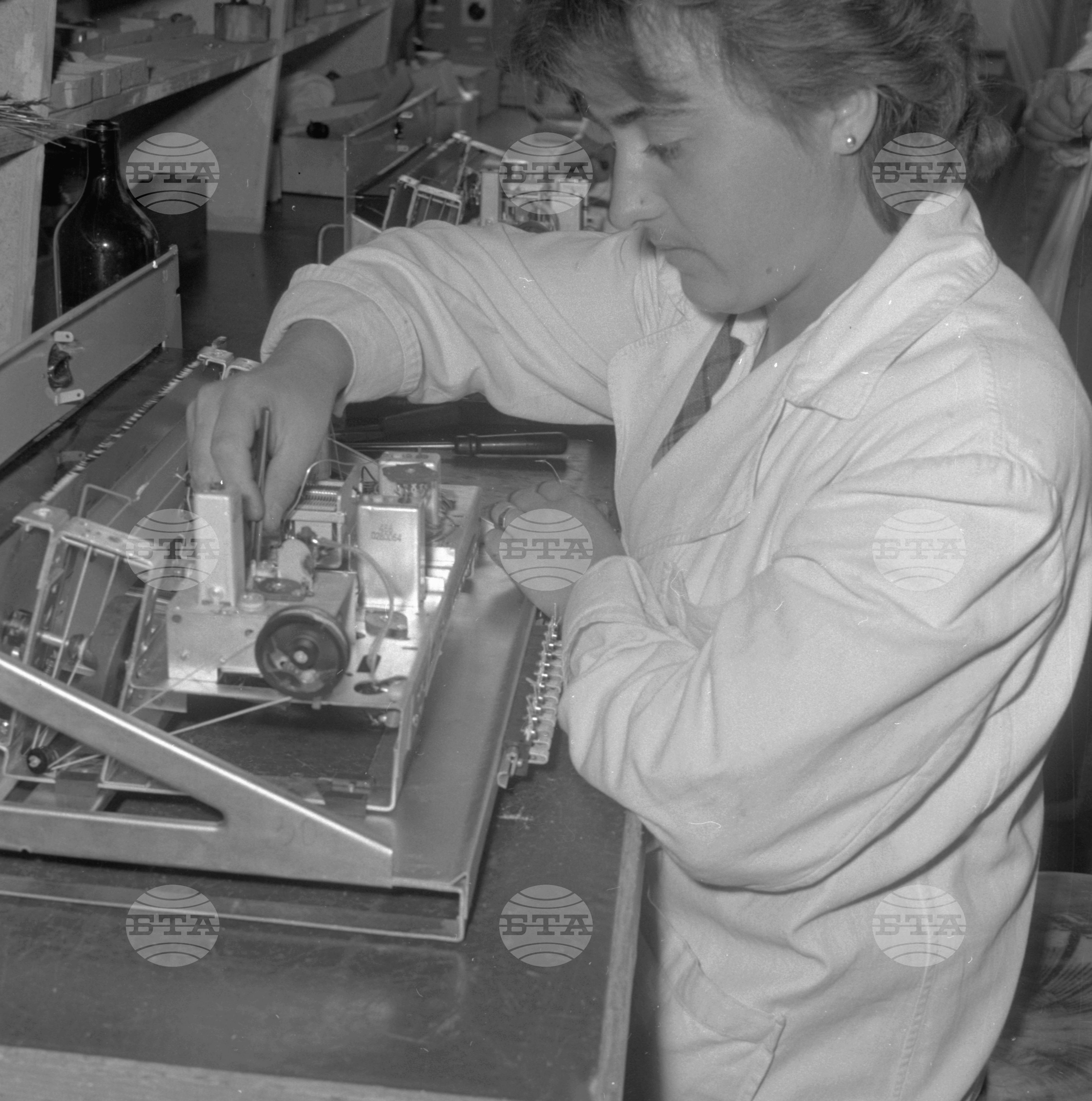 Акустичен завод - Михайловград (днес Монтана)