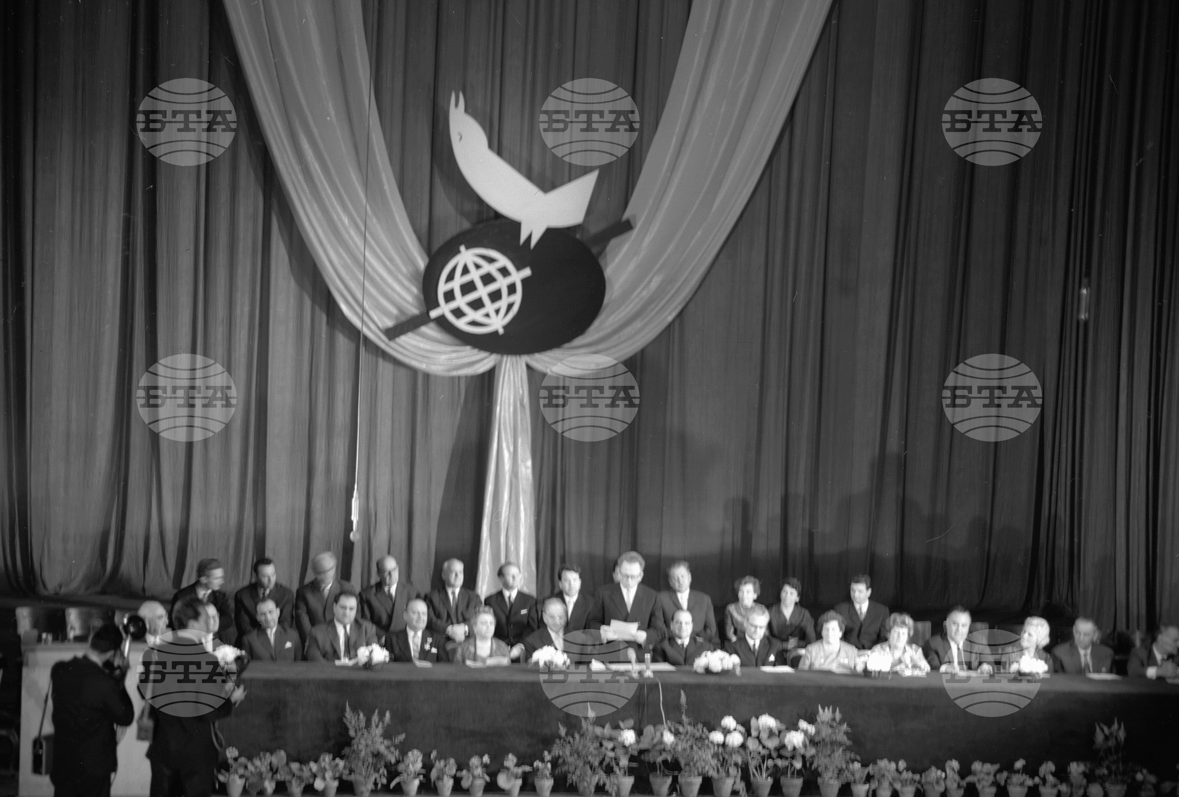 Втори международен конкурс за млади оперни певци