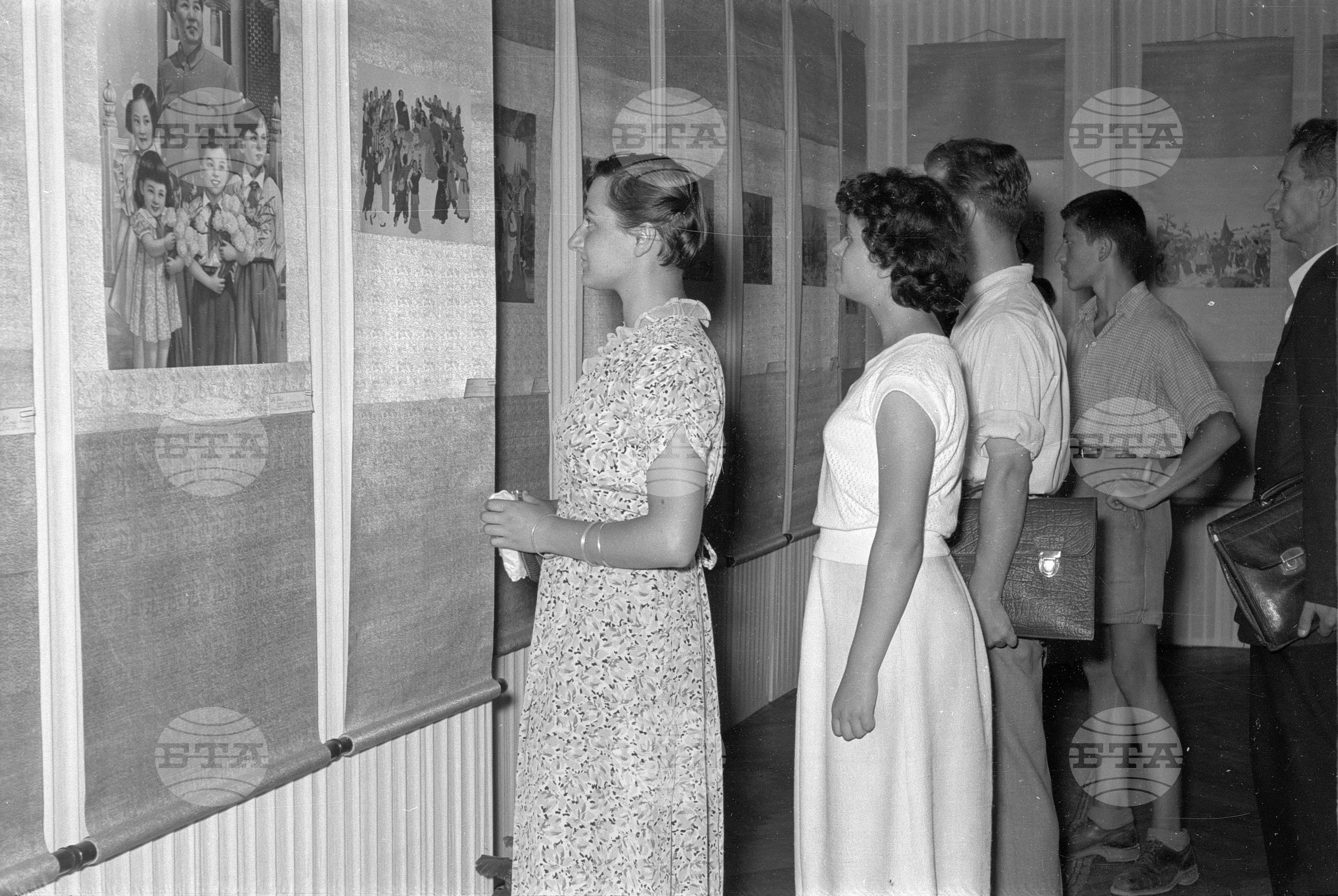 Изложба "Китайски новогодишни картини” - 1953 година