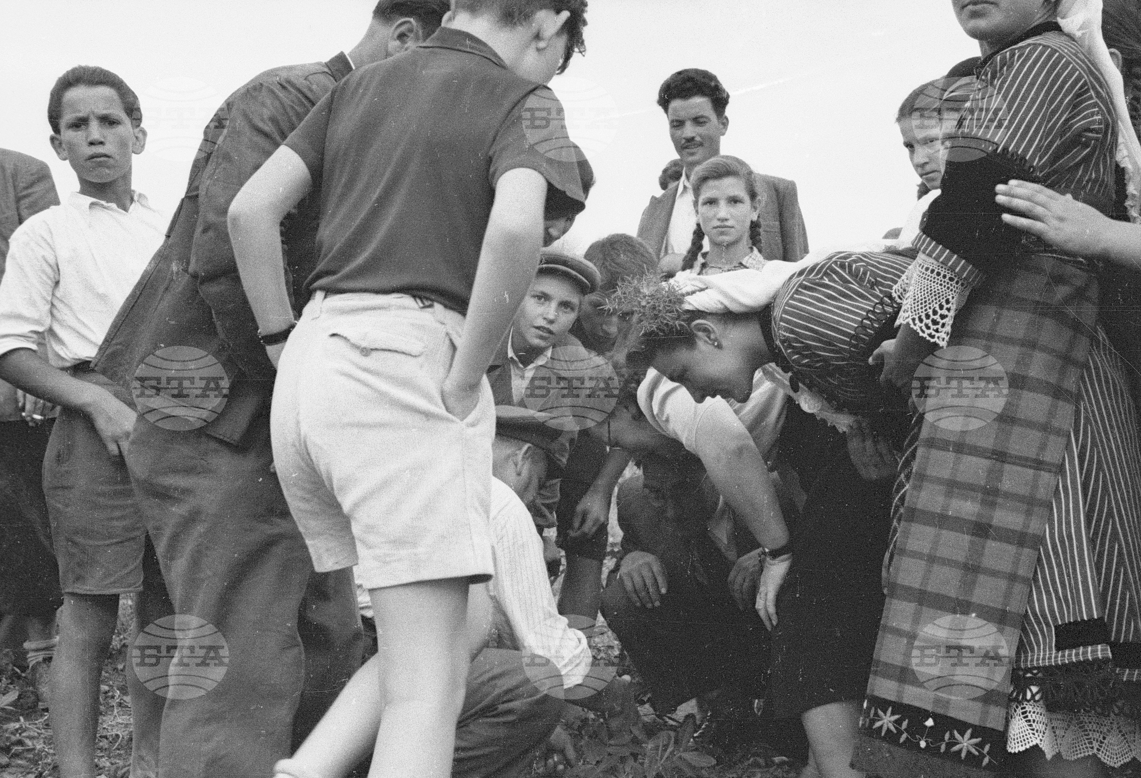 Откриване на гимназията в Перущица, 1951