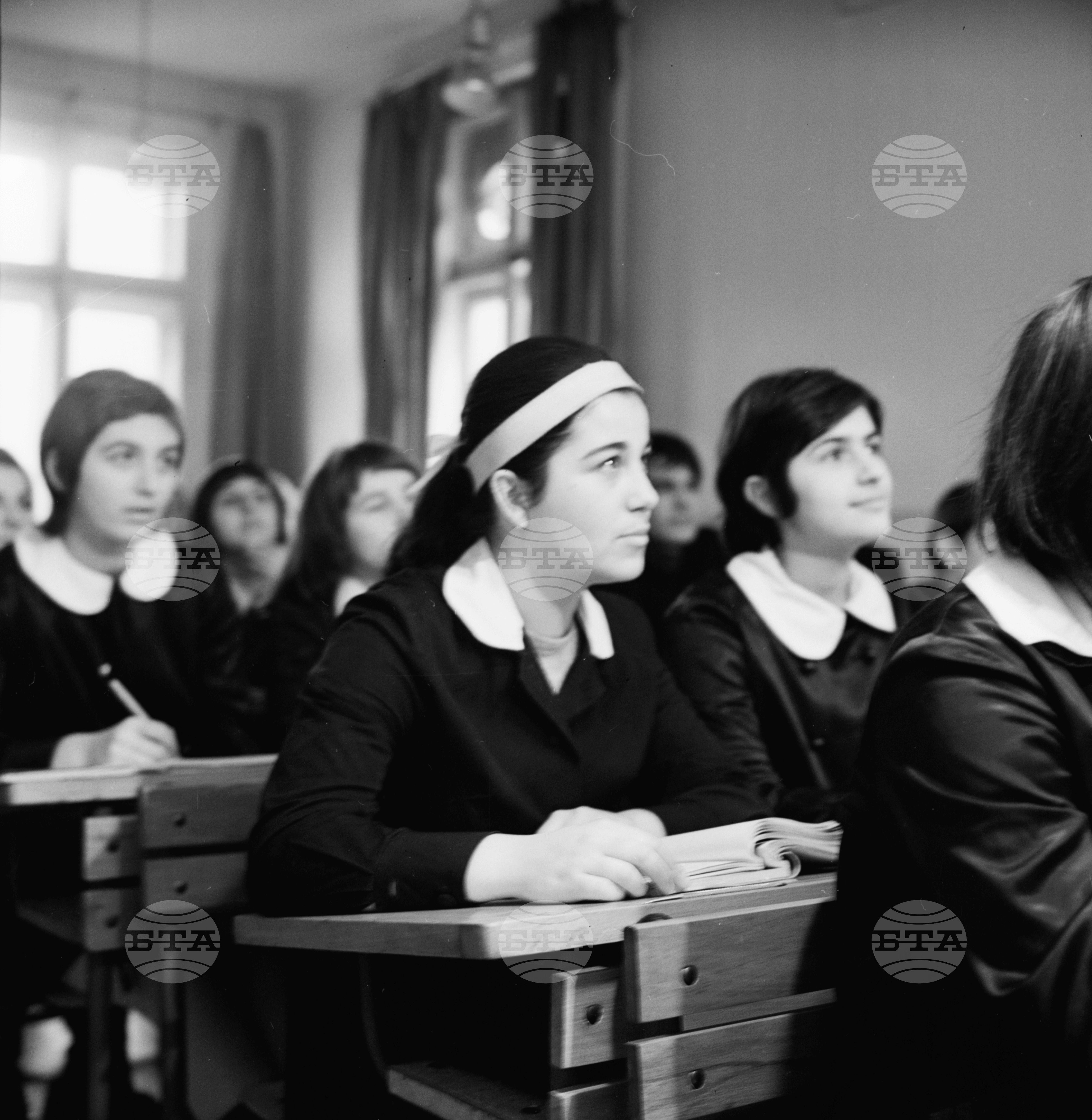Институт по сугестология
