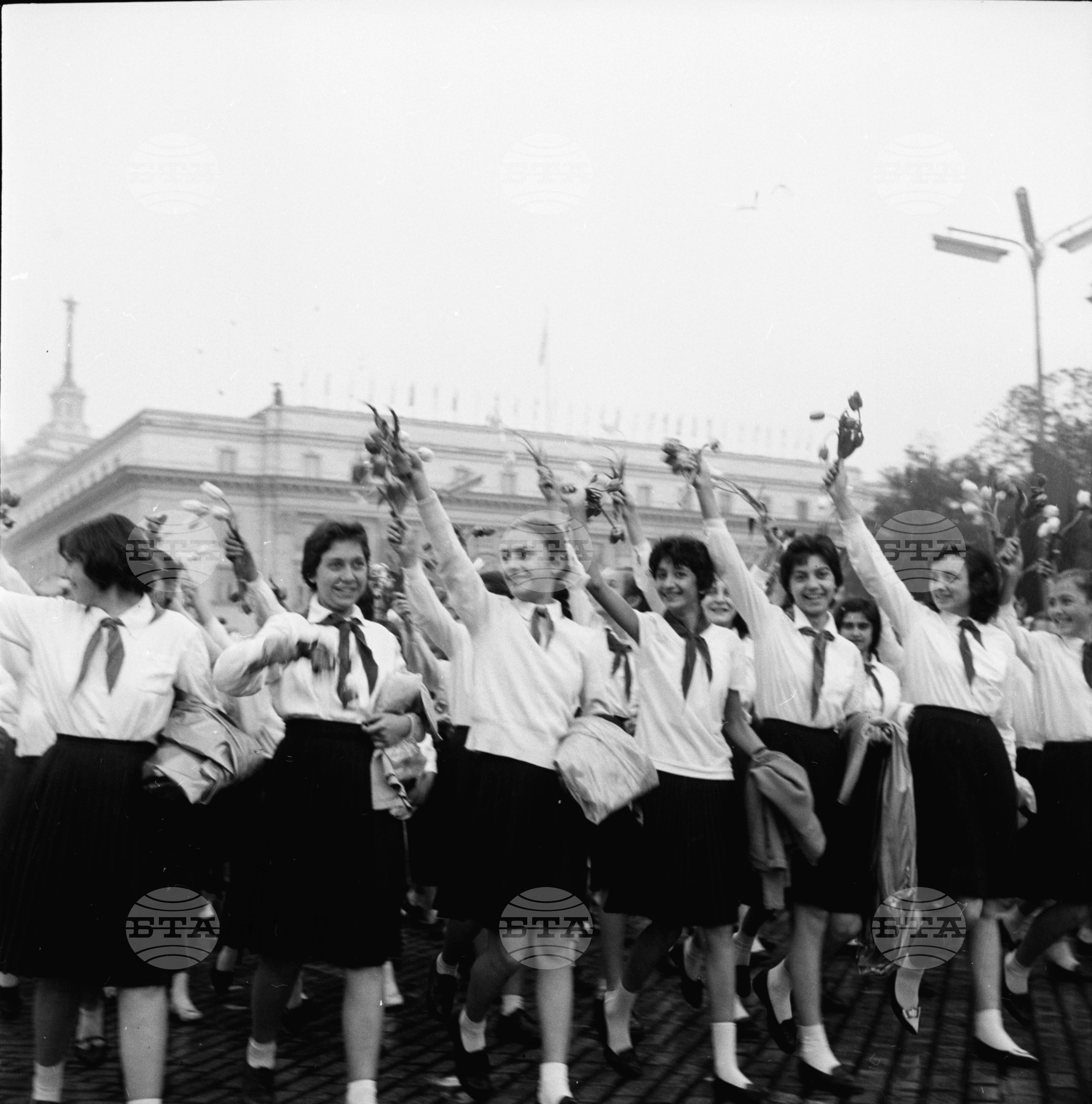 Първомайската манифестация на трудещите се в София (1961)