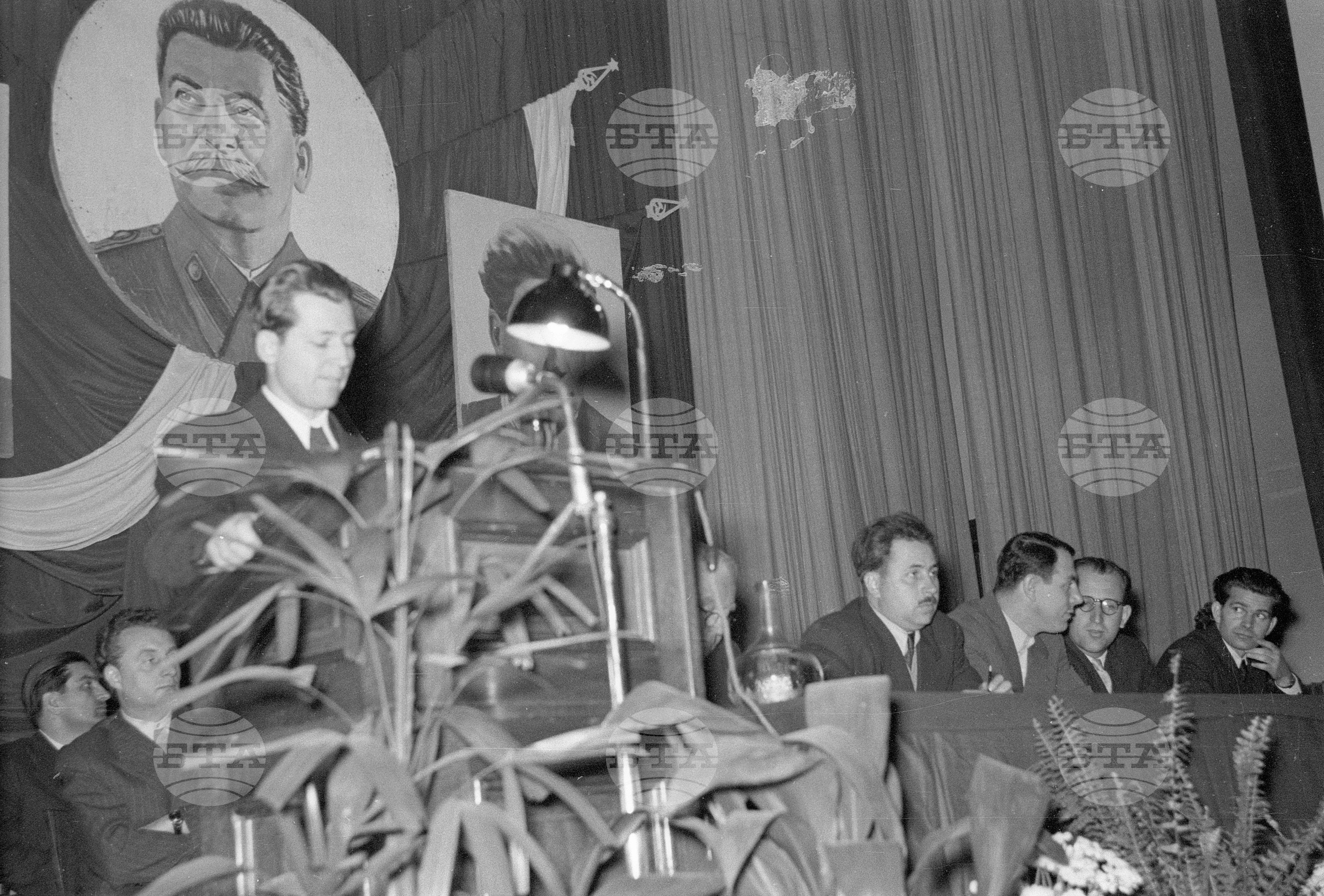 Президиумът на националната конференция на ДСО (Държавно стопанско обединение) "Урожаи"