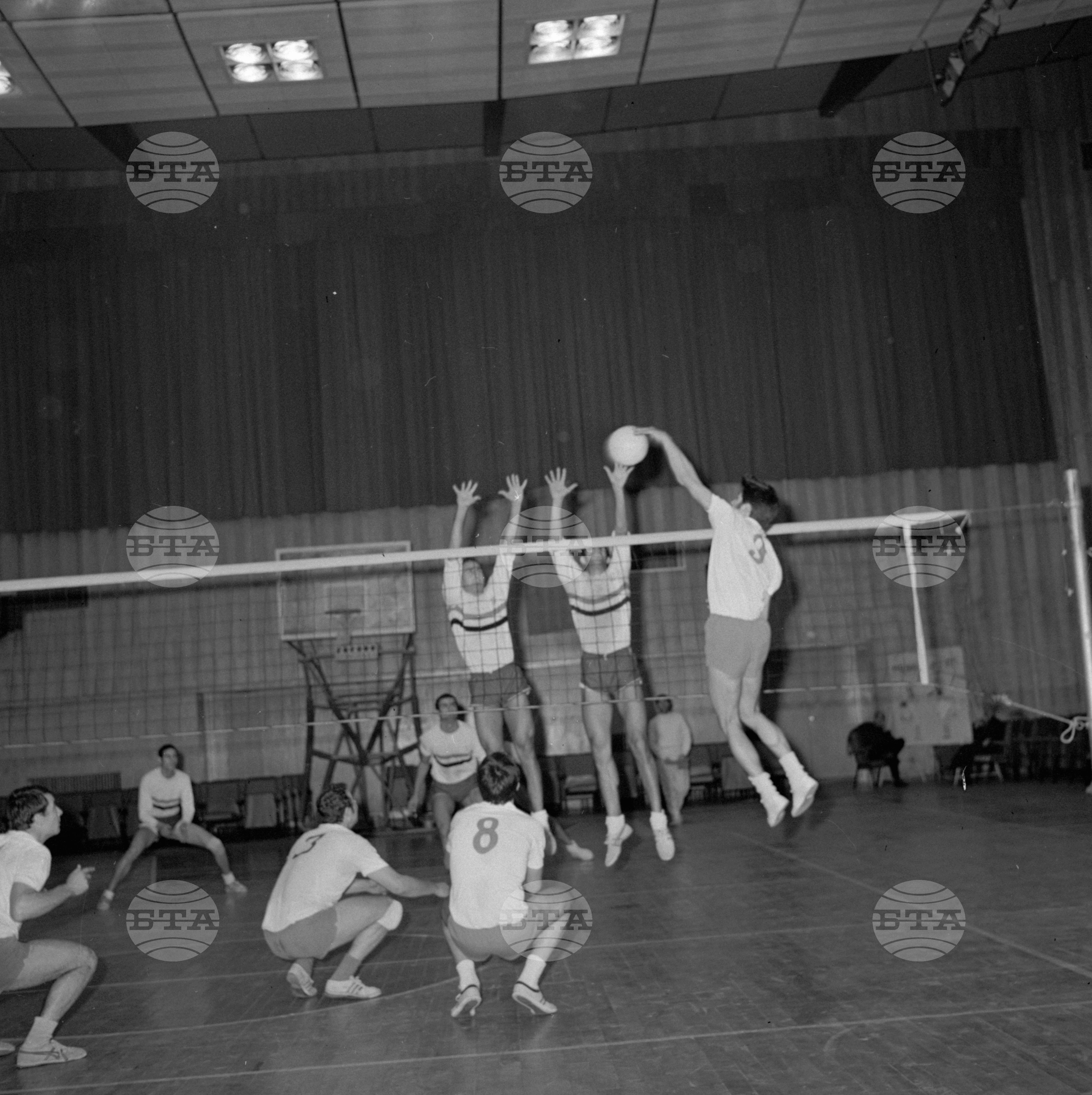 Седмица на българо-египетската спортна дружба през 1971 година. Волейбол "Академик" (София) - "АР" (Египет)