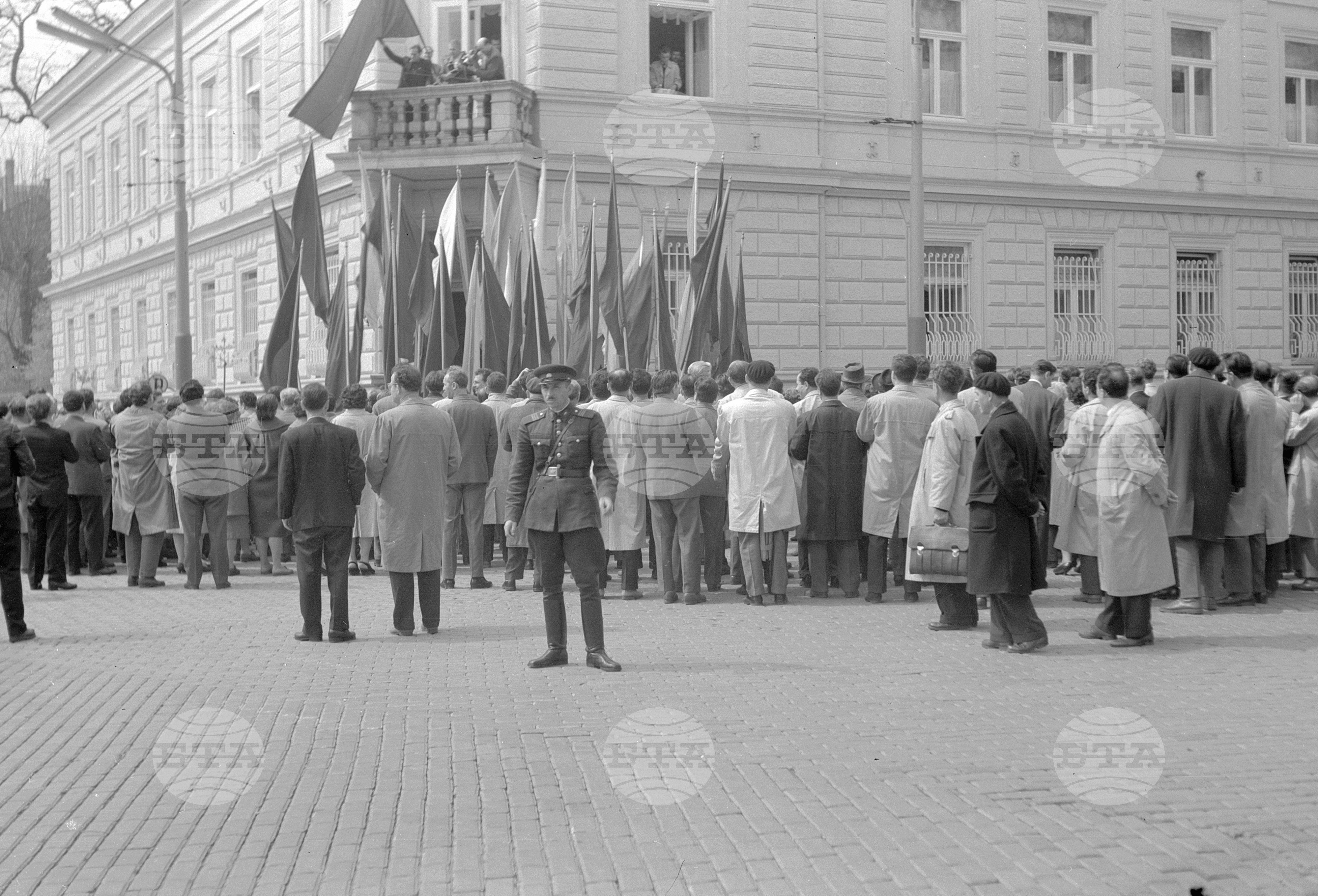 Полетът на първия съветски човек в космоса