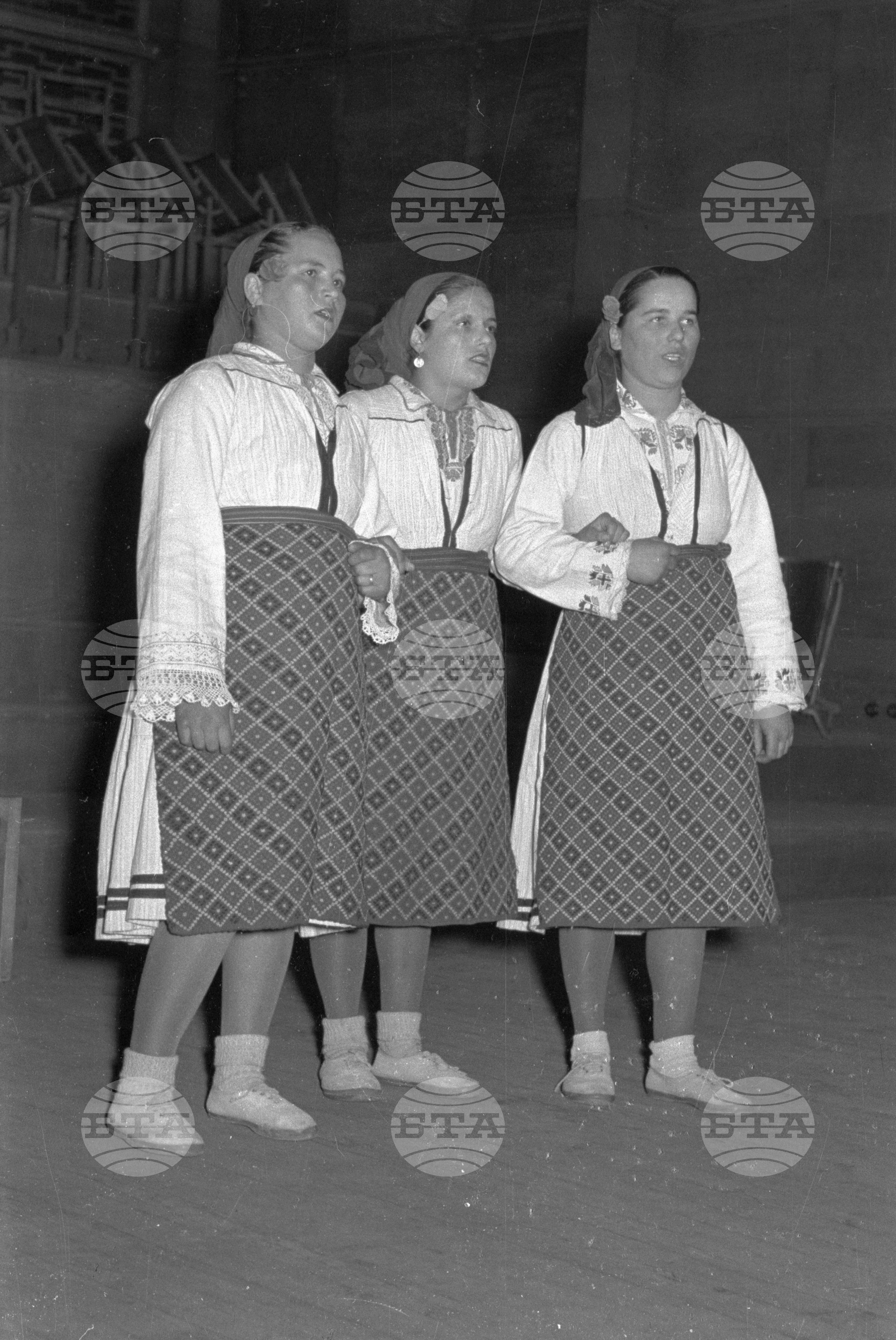 Националния преглед на народни певци и инструменталисти - 1953 година - заключителен спектакъл