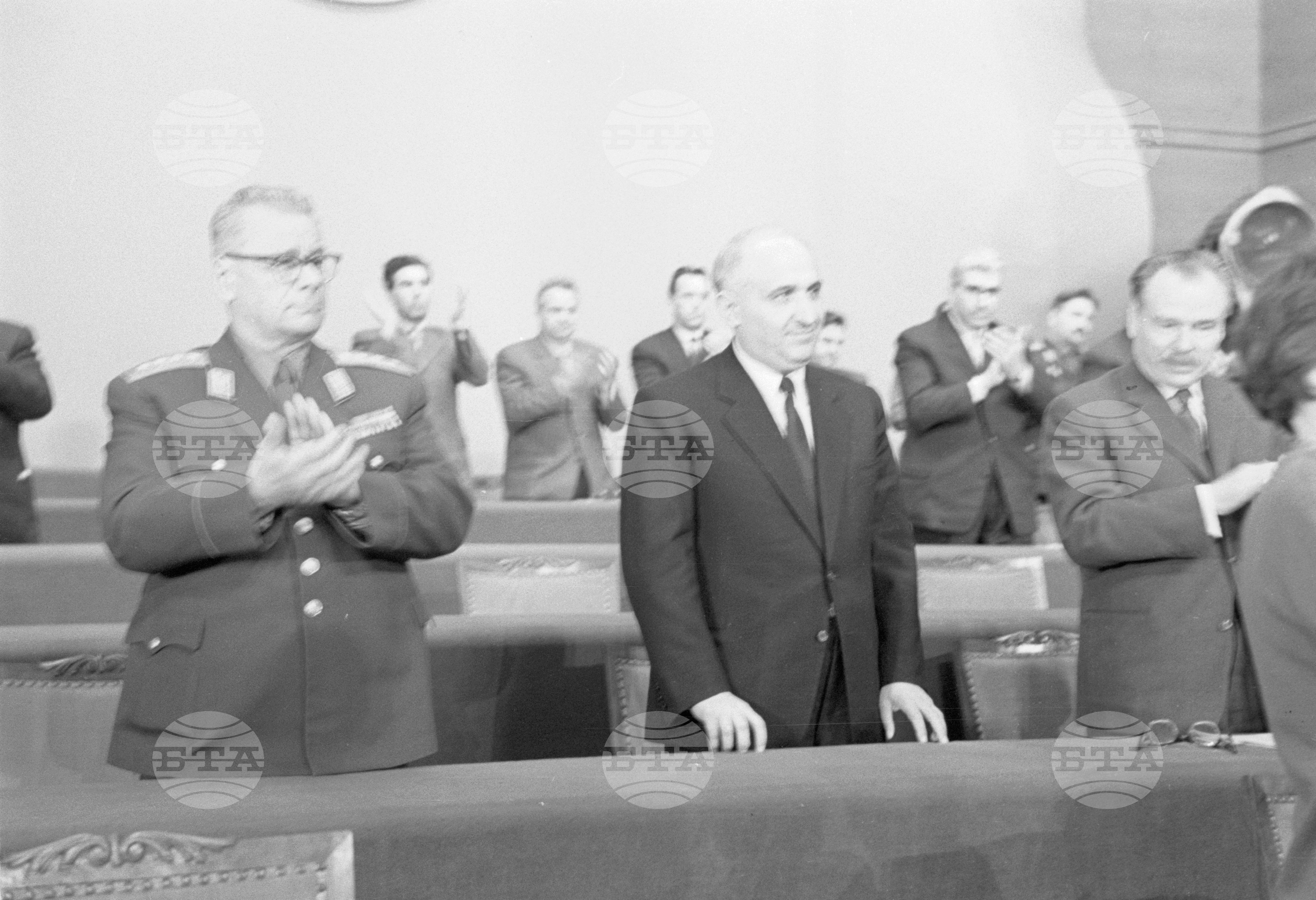Втората редовна сесия на Народното събрание