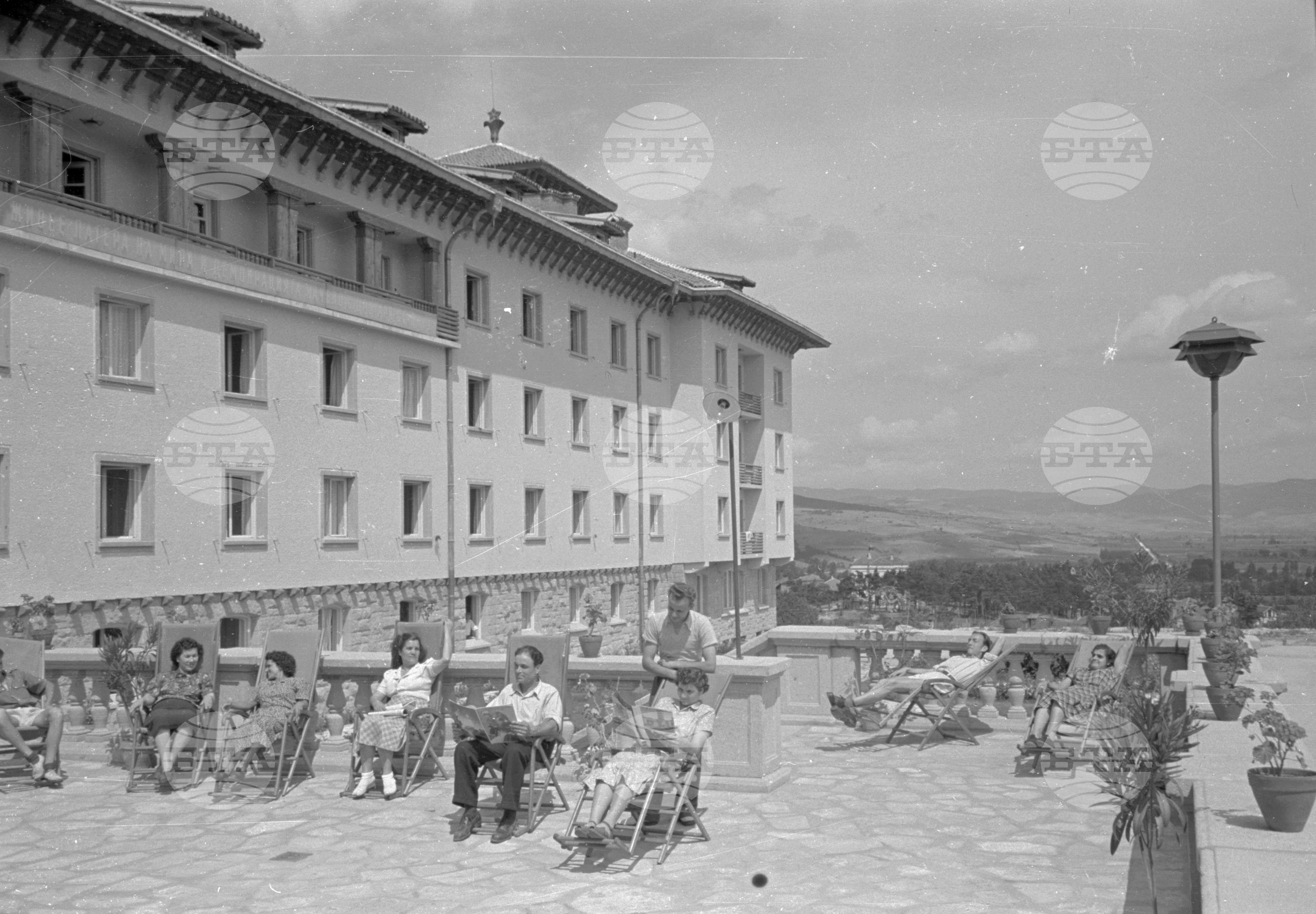 Почивна станция "Двореца" във Велинград - 1952 година, част 2