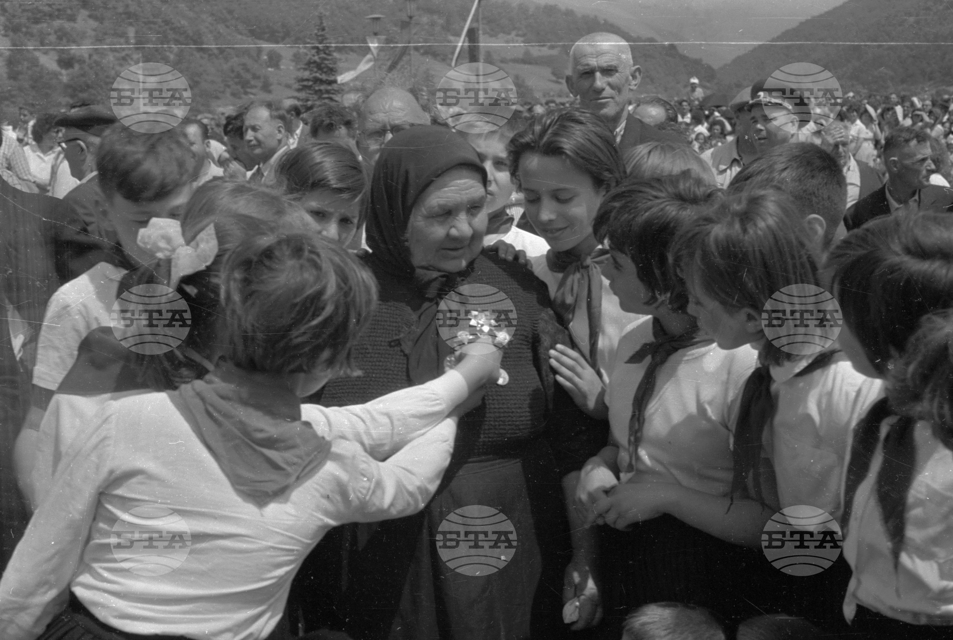 Тържествен митинг по случай 2 юни, в местността Жерково, Софийски окръг част 2