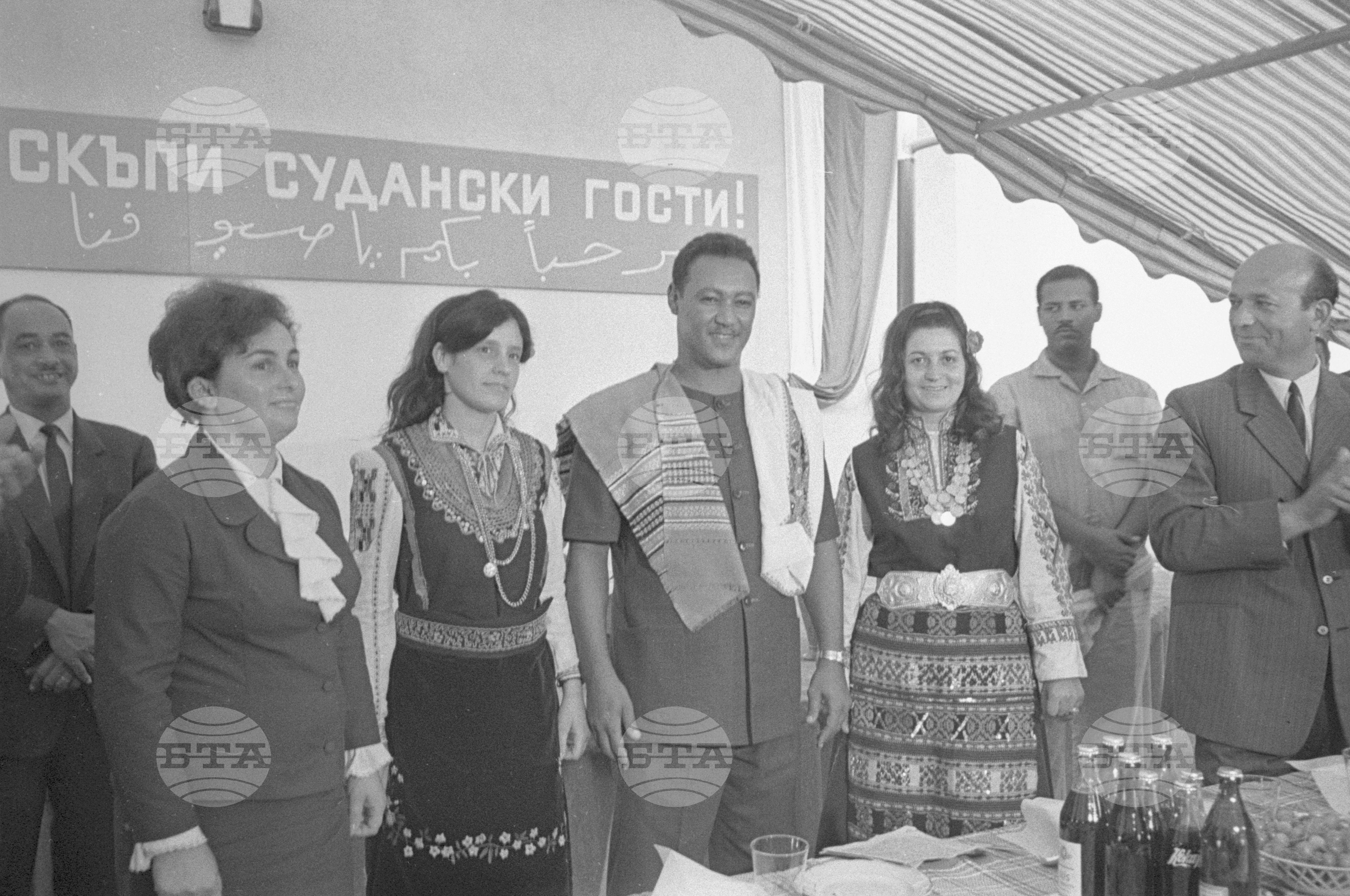 Генерал-майор Джафаар Мохамед Нимейри на посещение в България - част 4