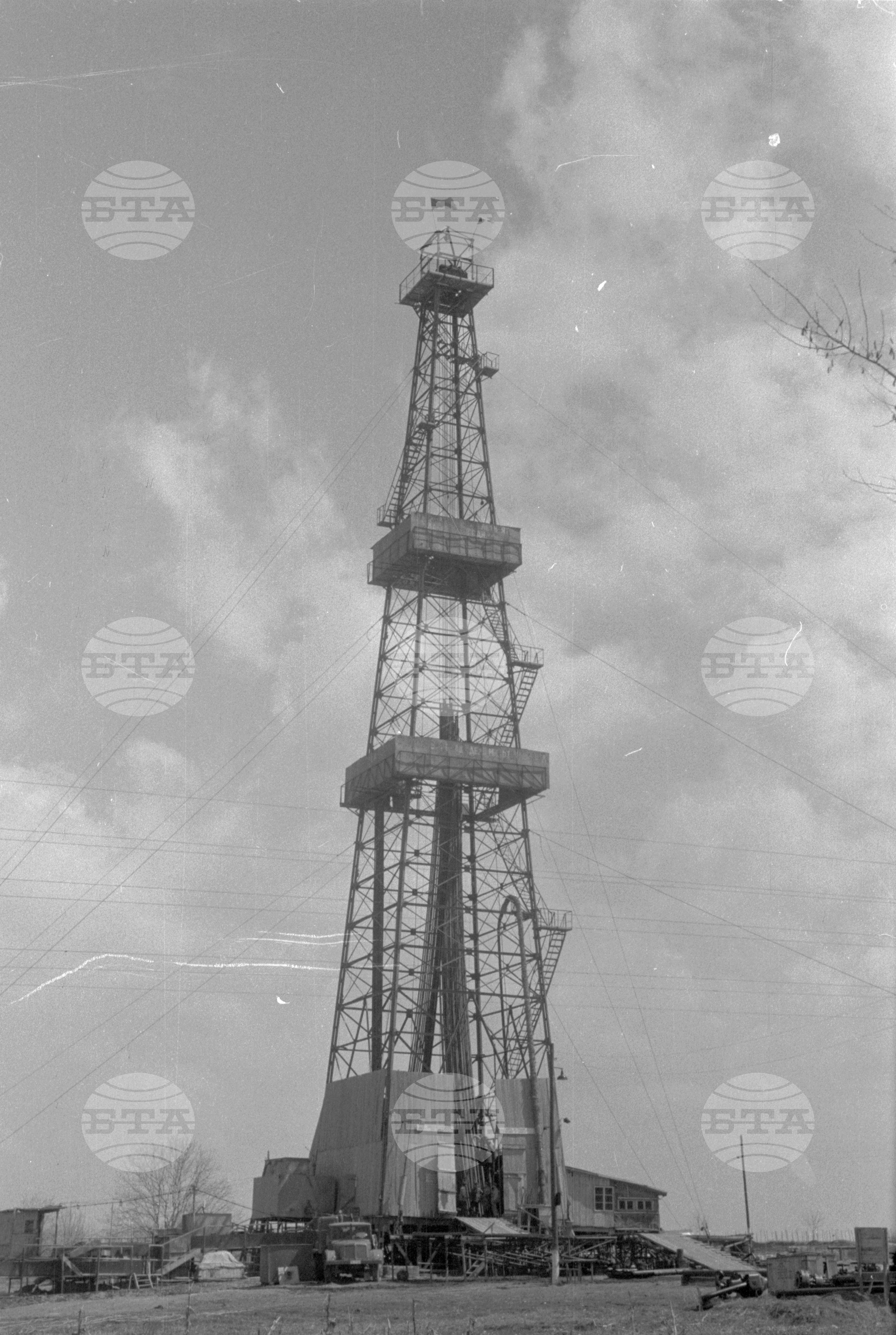 Роден нефт край село Долни Дъбник, Плевенски окръг част 2