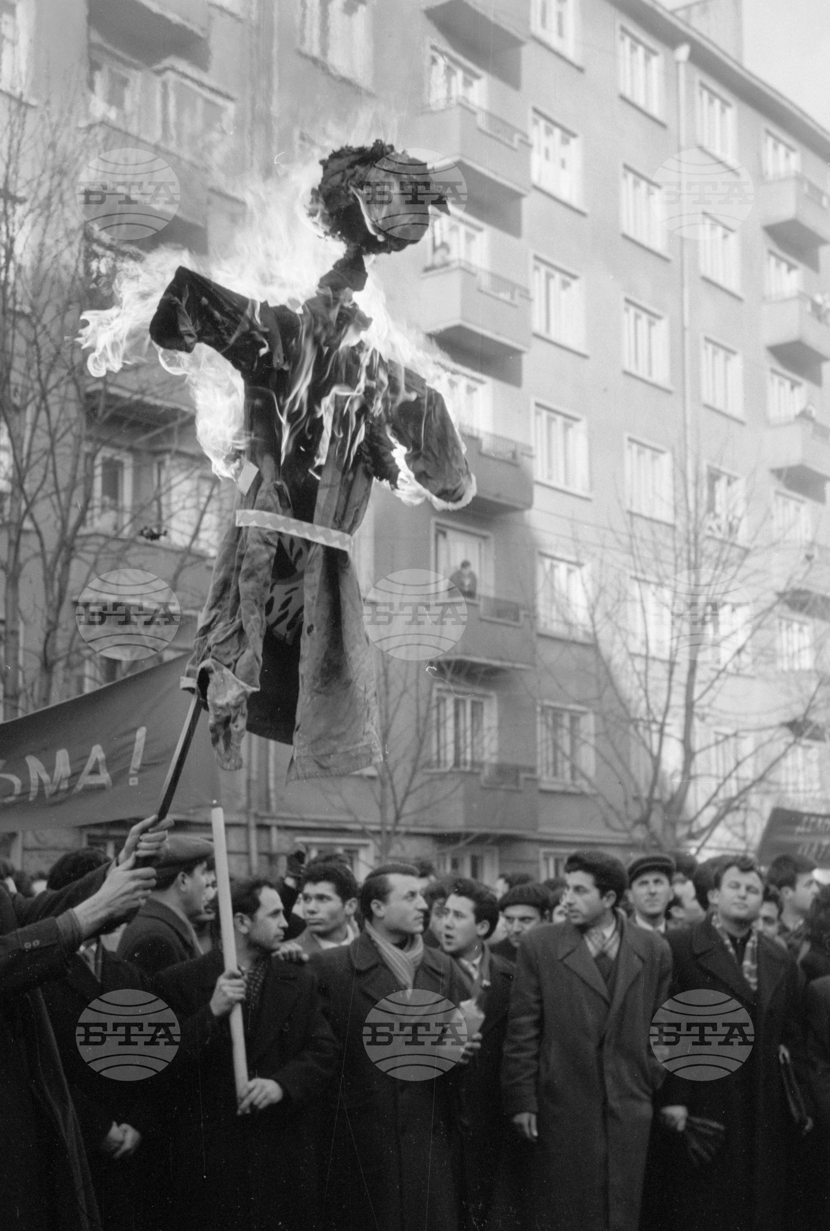 Внушителна протестна демонстрация на студентите от Софийски университет