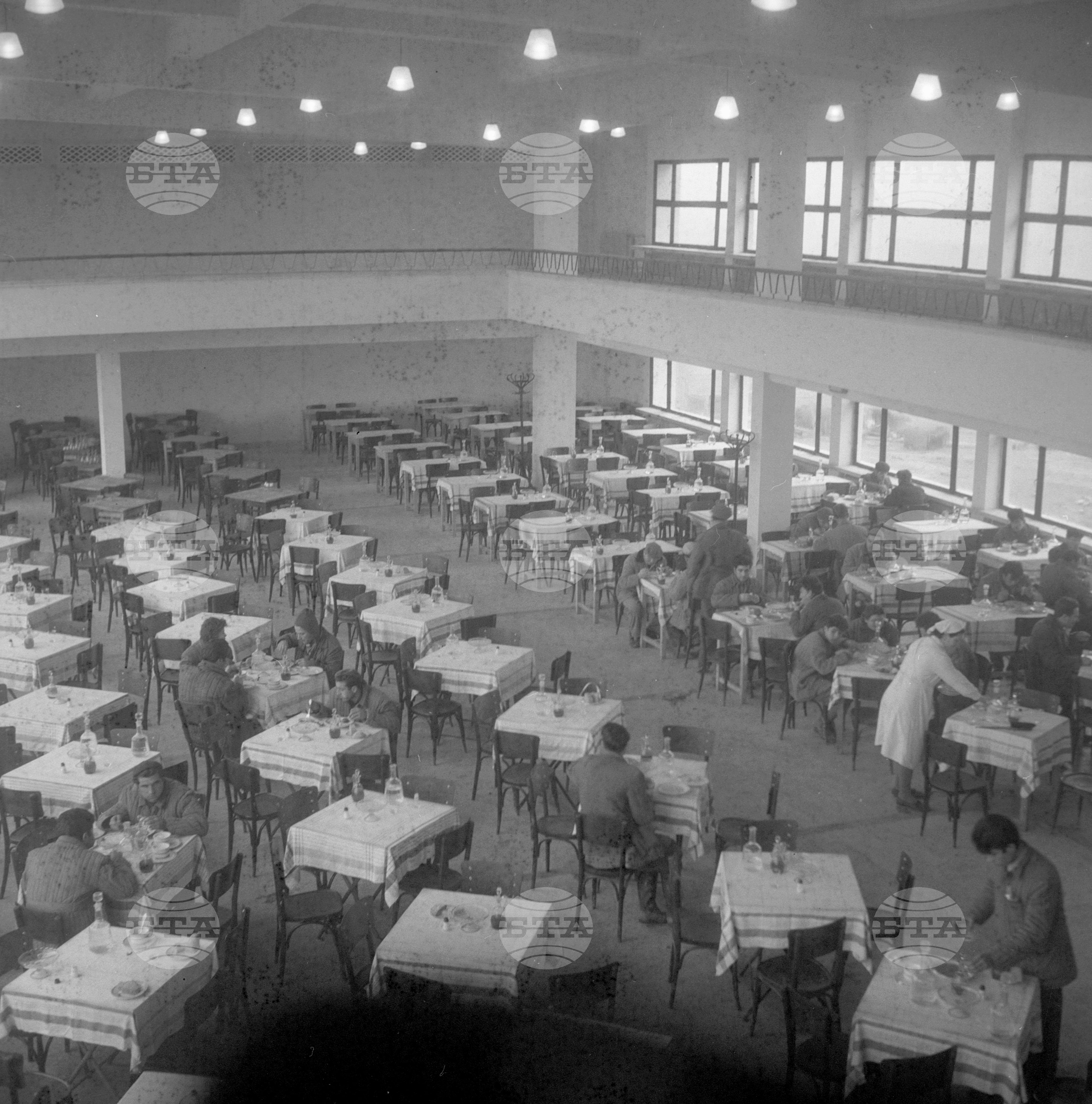 На строежа на Азотно-торовия завод край Стара Загора 1962г. част 3