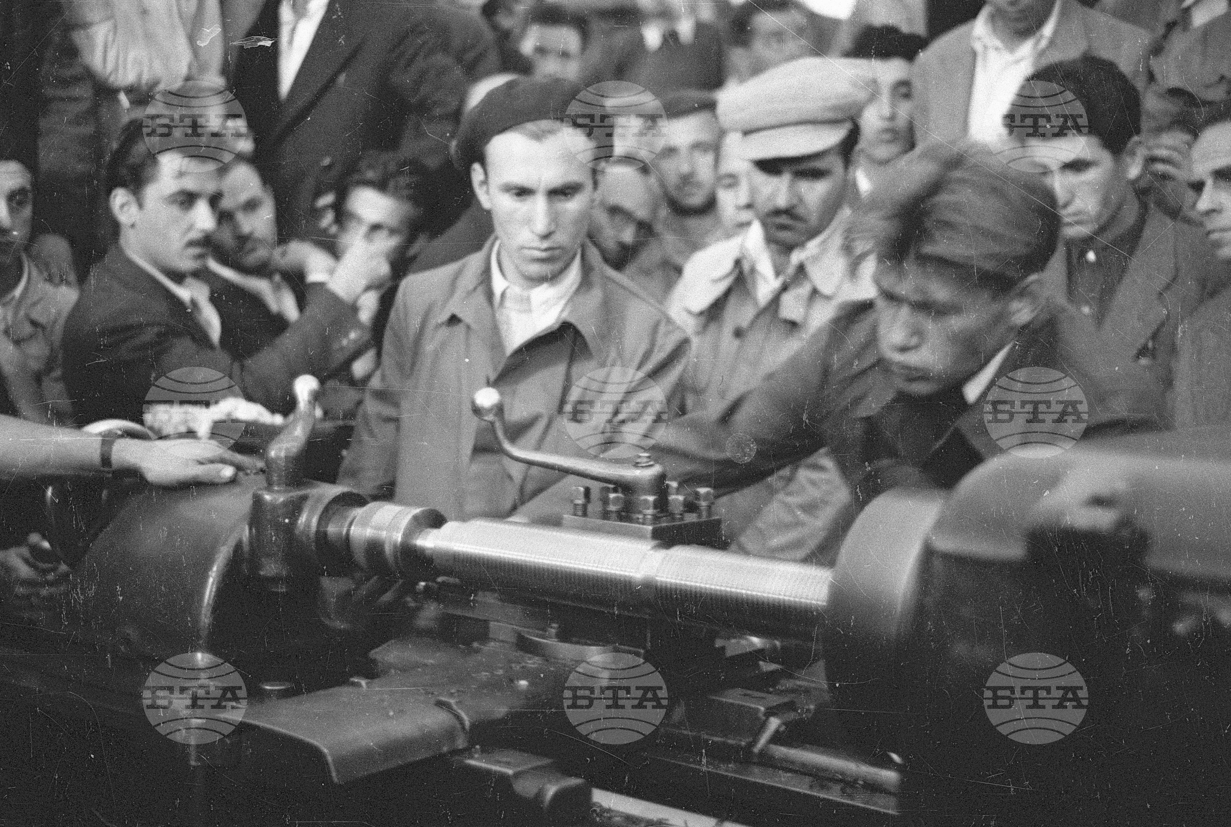Съветските гости по време на месеца на Съветската дружба, 1951 година - Чекирьов, Скрябин и други