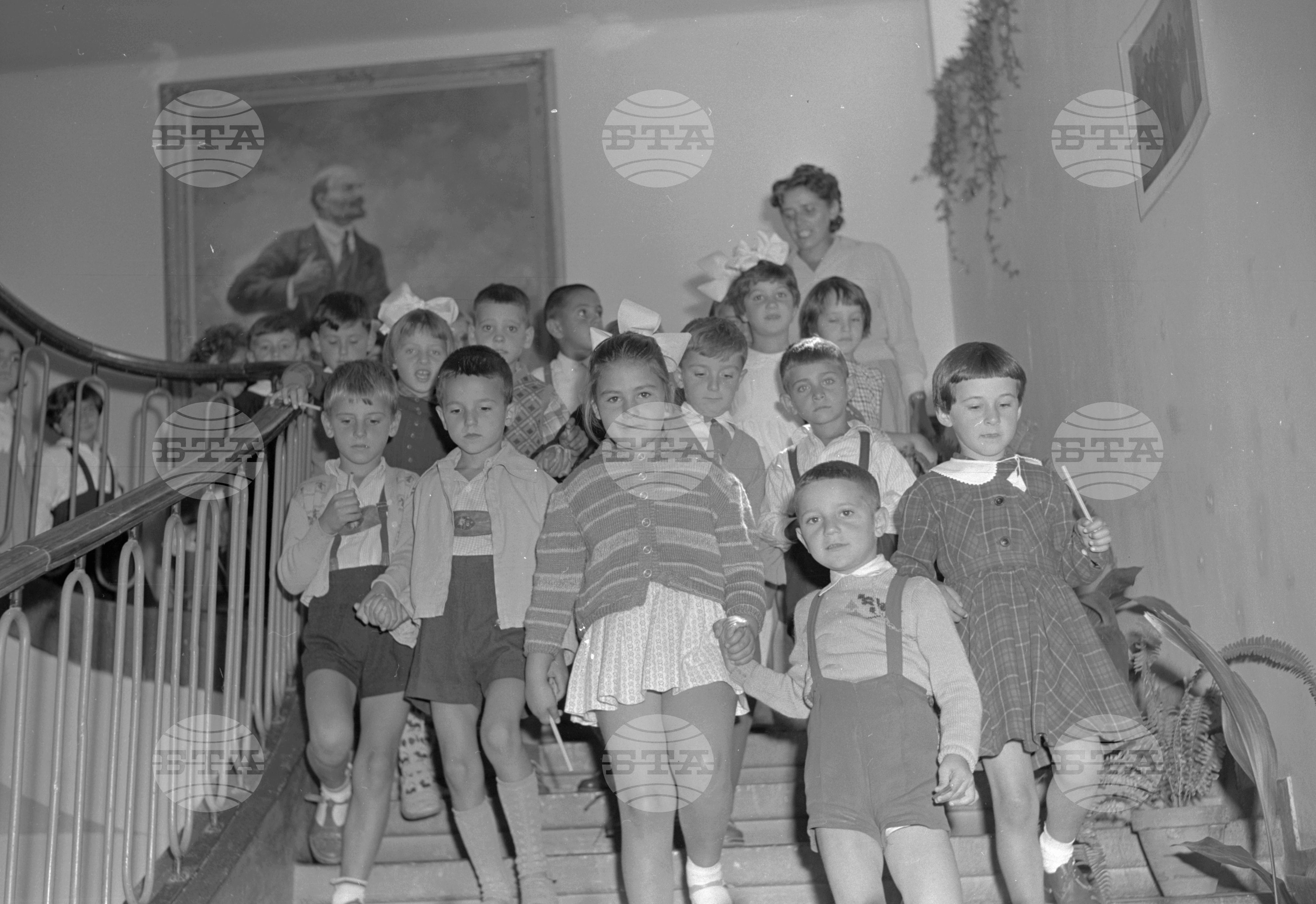 Откриване на  новата учебна 1961/1962 година в столичните учебни заведения