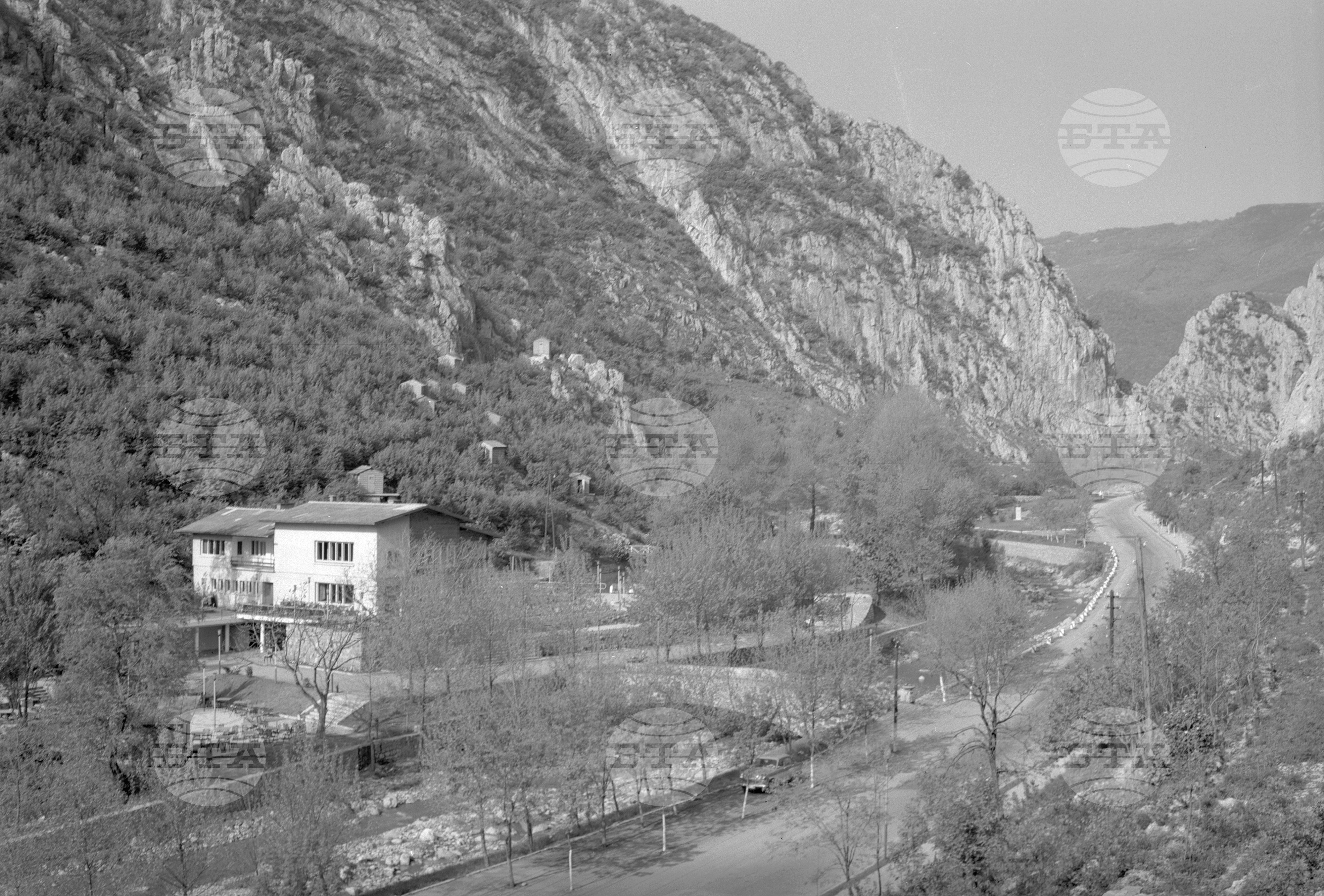 Красиви кътчета от Родината