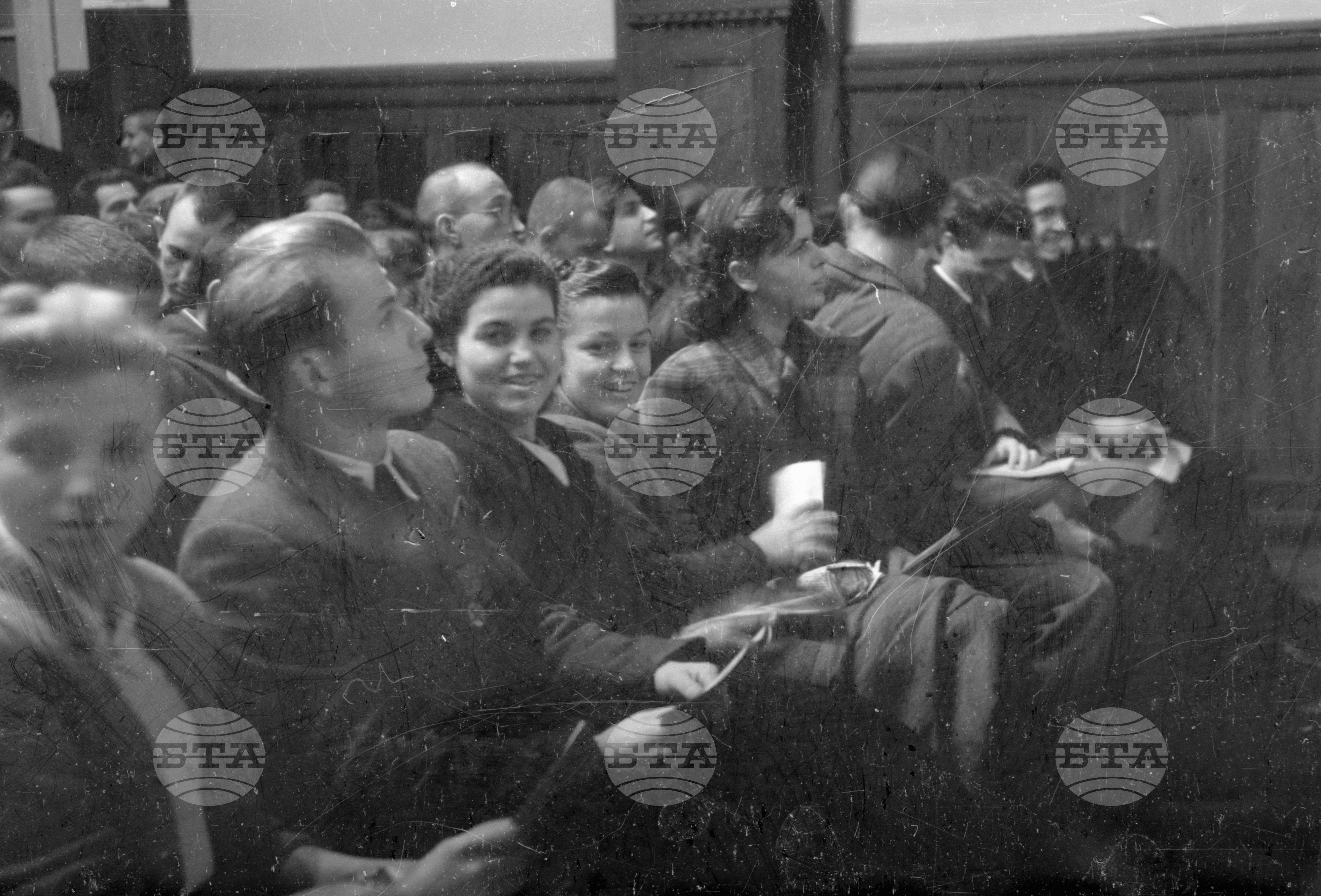 Втори пленум на ЦК на ДСНМ. 16 юни 1951 г. Събрание на ДСНМ (Държавен съвет на народната младеж)