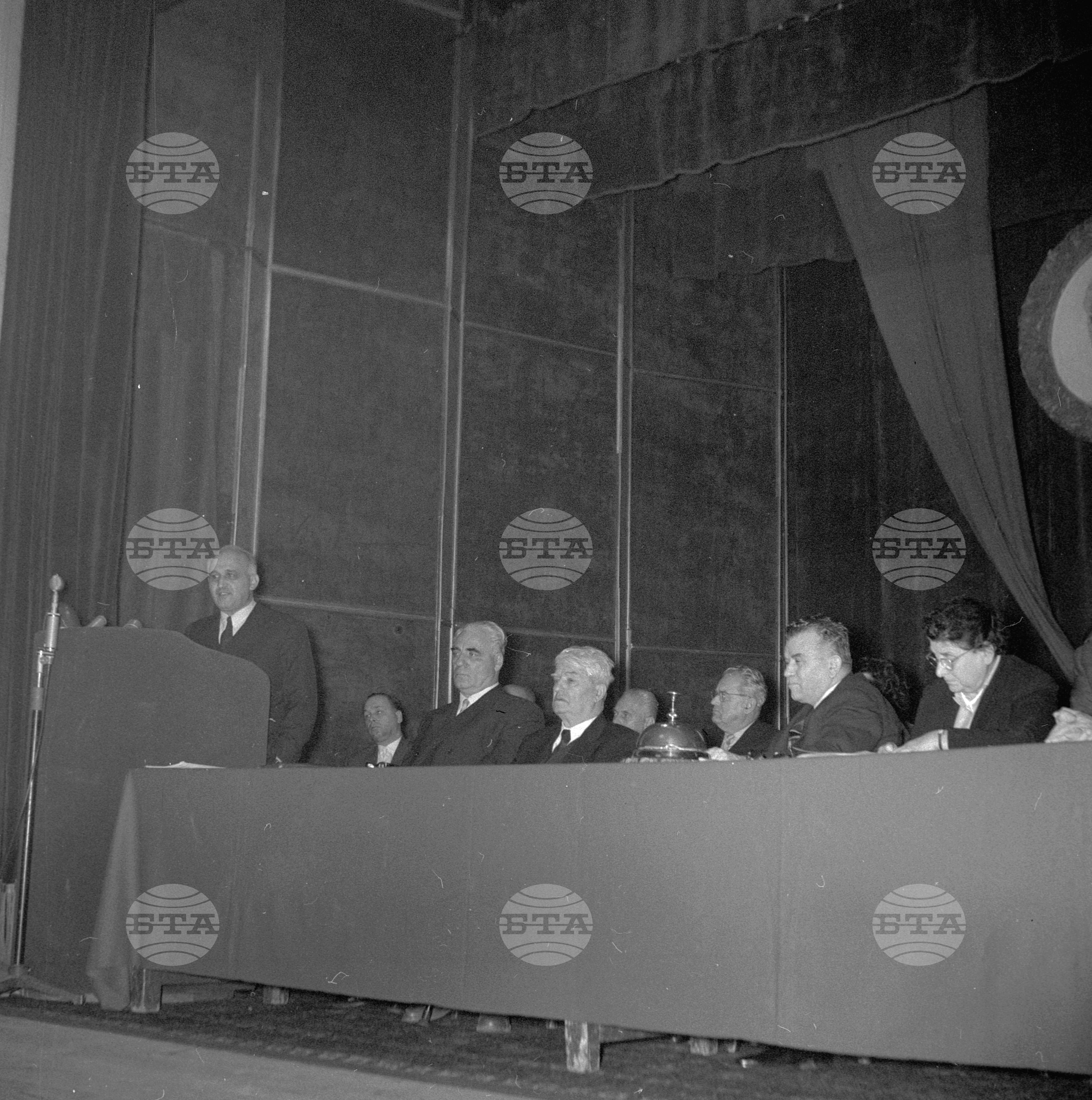 Заседание на Националния съвет на Отечествения фронт в София 1962 година