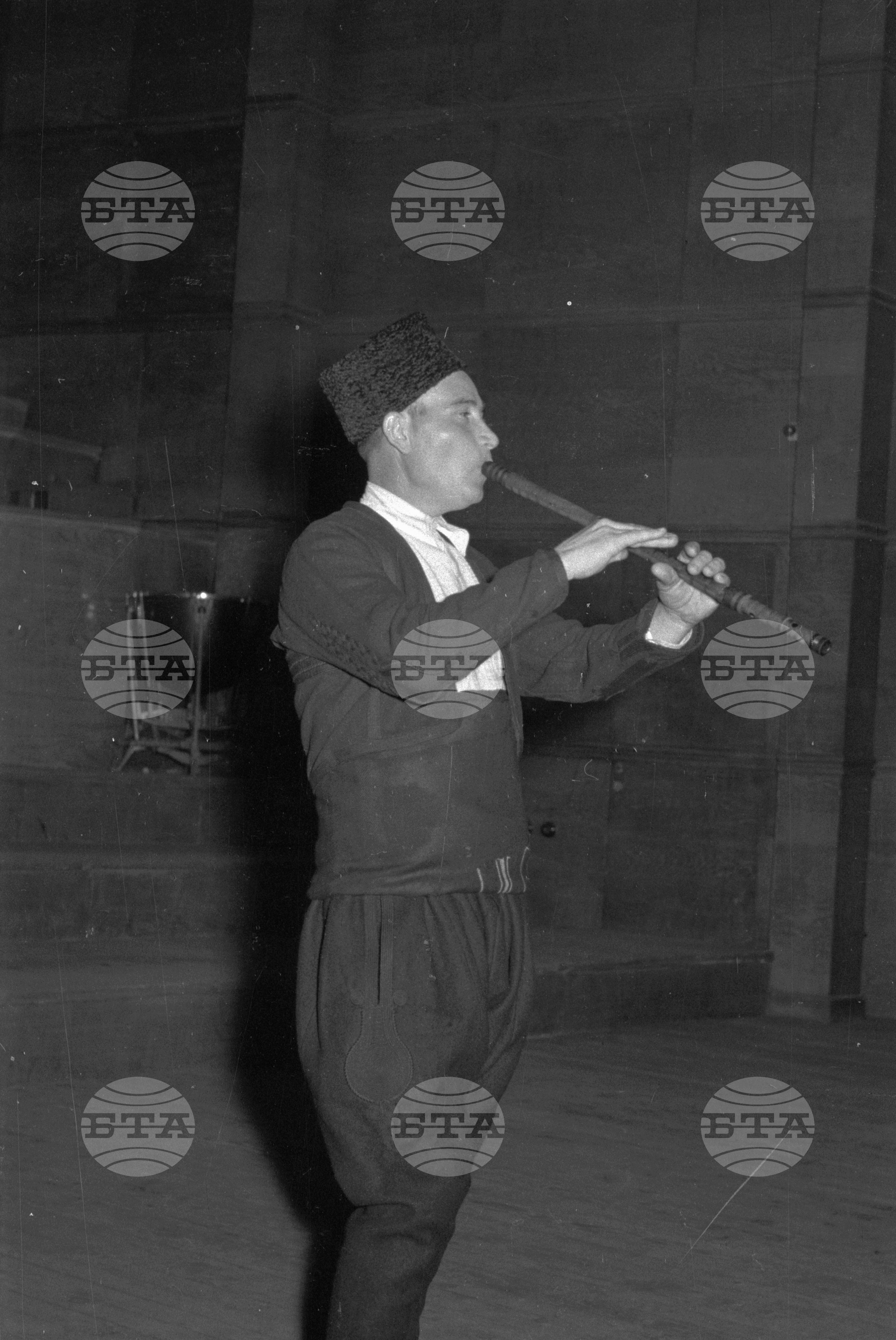 Националния преглед на народни певци и инструменталисти - 1953 година - заключителен спектакъл