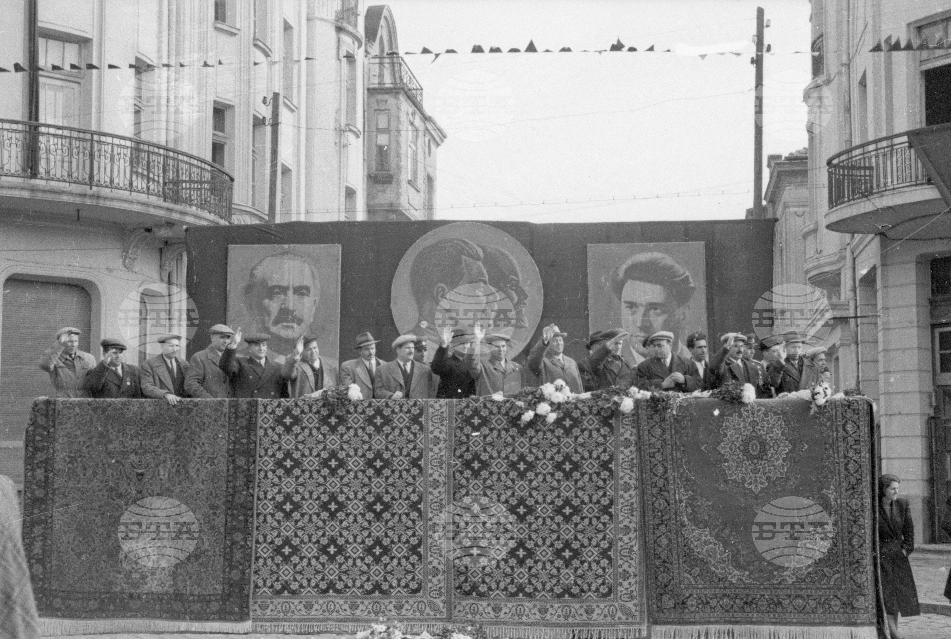 Тържества и празнична манифестация за Великата октомврийска революция 1951 год