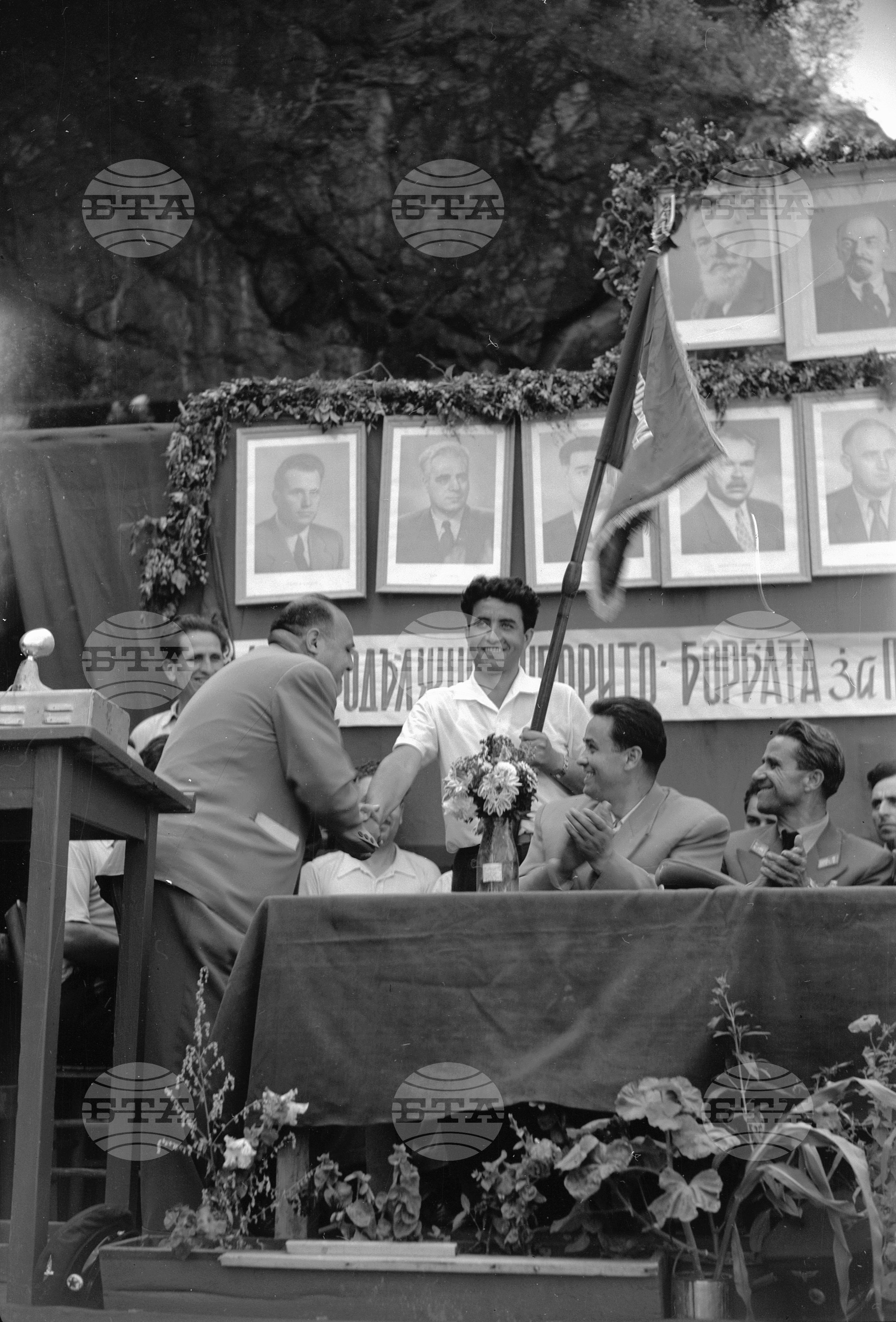Тържествено откриване на удвоената ж.п. линия при гара Левище
