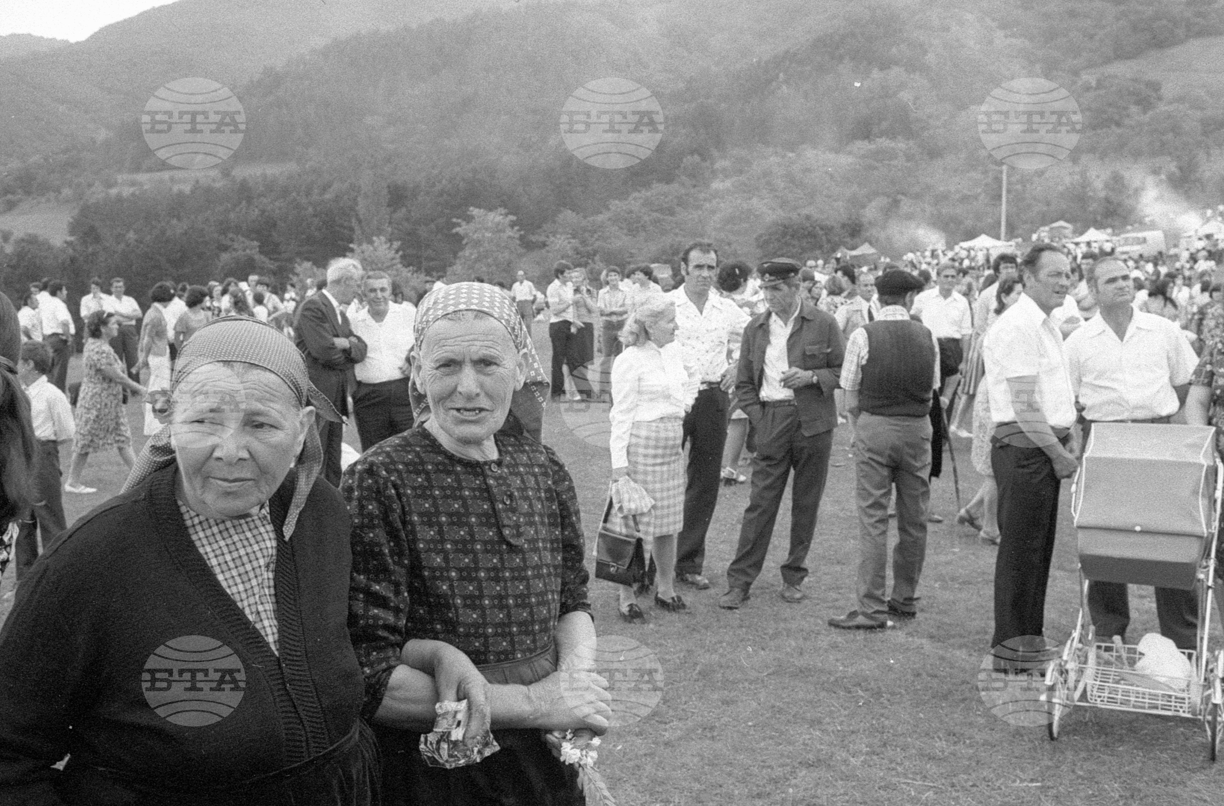 Митинг-събор на Българо-Съветската дружба в село Лозен