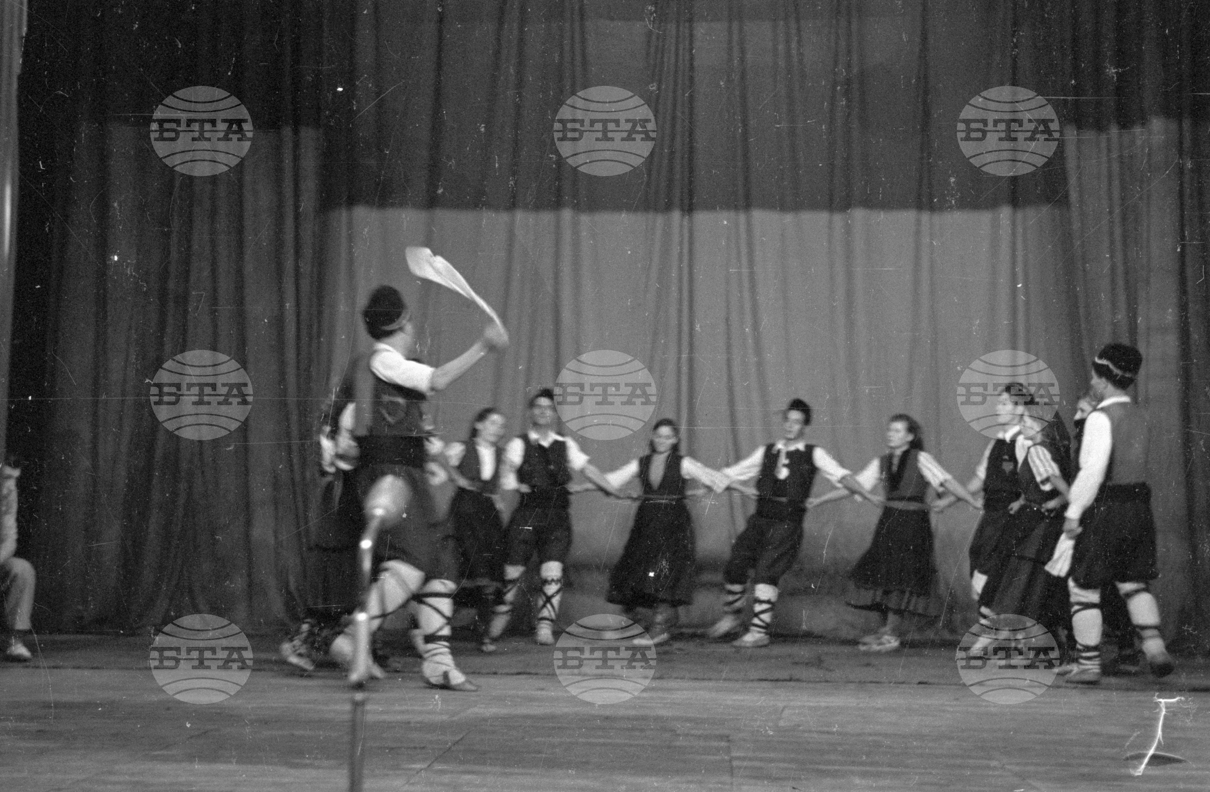 Окръжен преглед на художествената самодейност, 1951