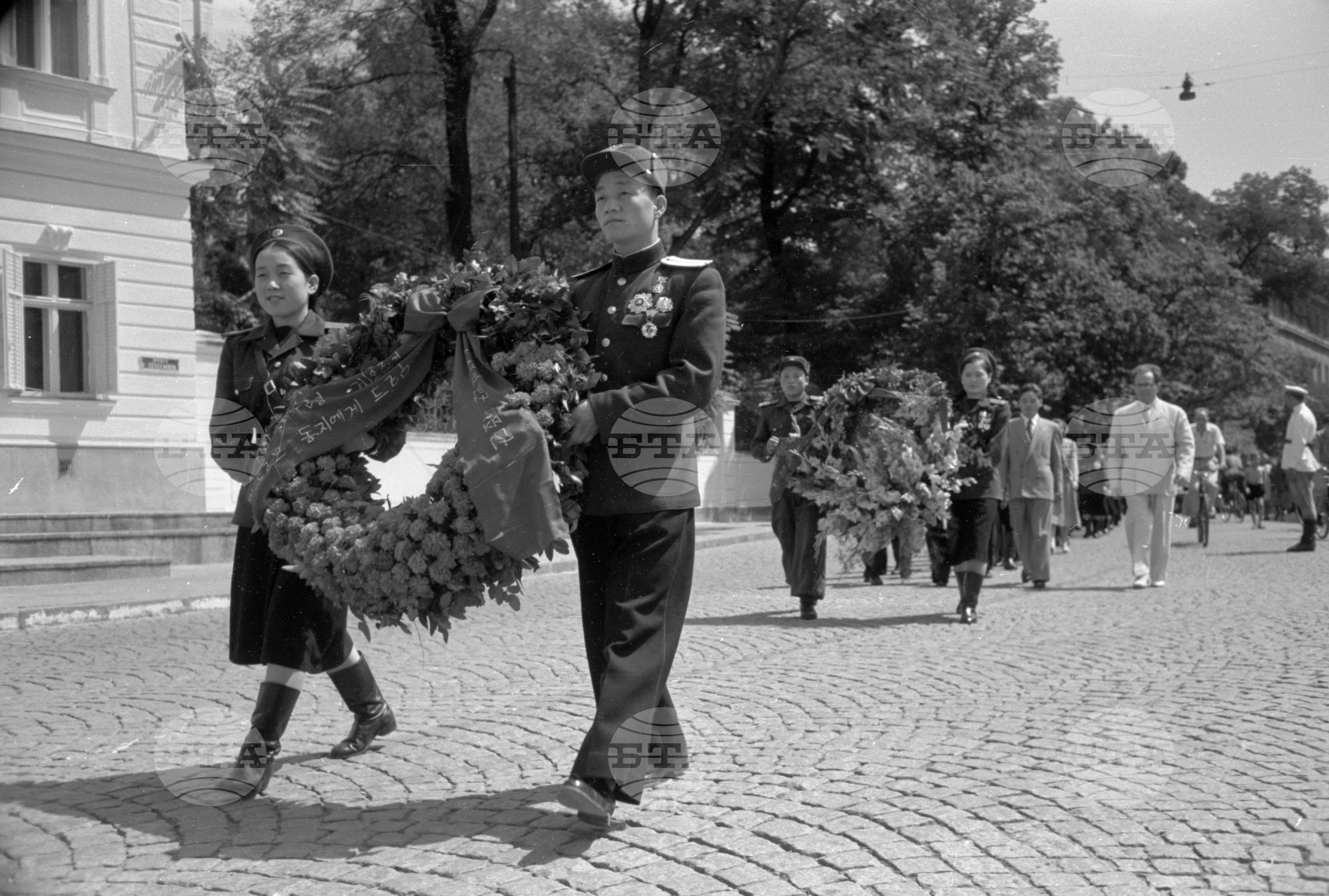 Ансамбъл за песни и танци при Корейската народна армия в България - 1953 година