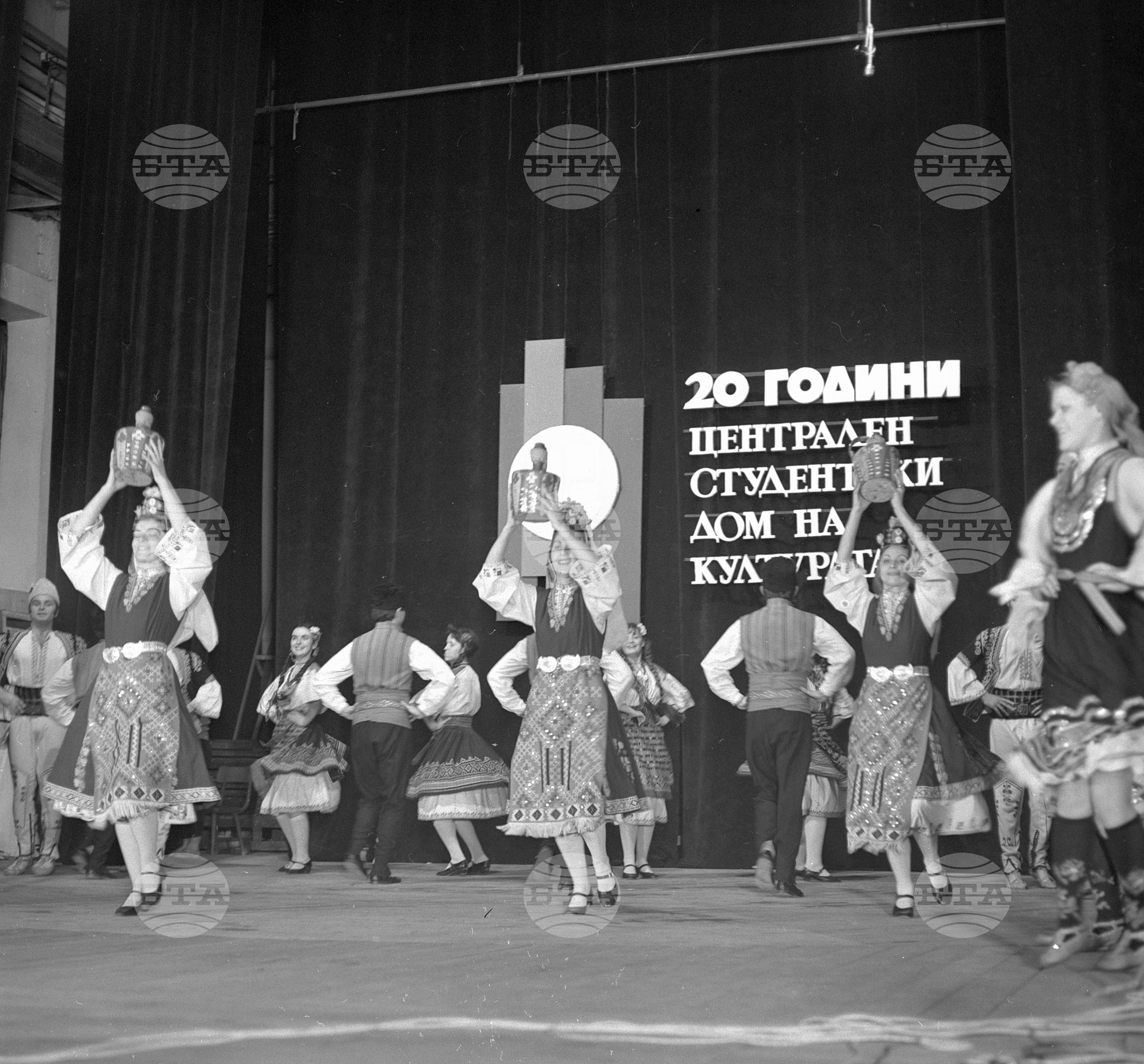 Тържествен концерт по случай 20 години от създаването на Централен студентски дом на културата (ЦСДК)