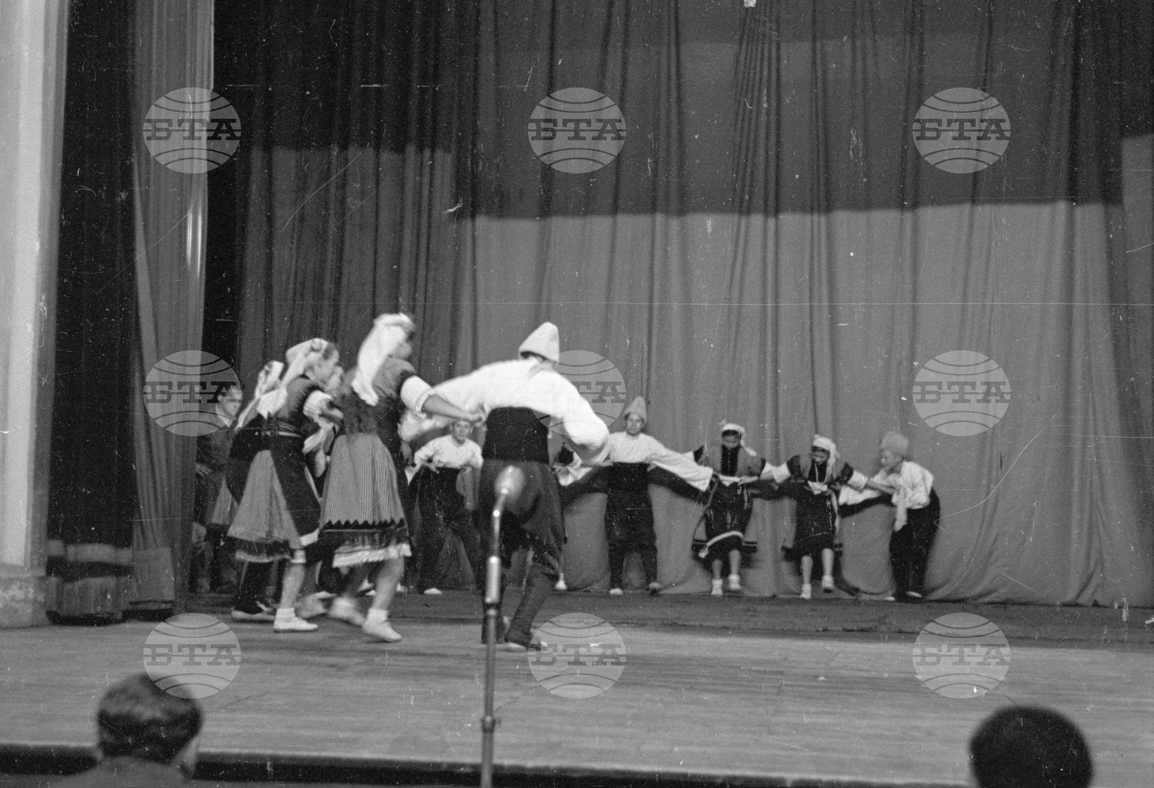 Окръжен преглед на художествената самодейност, 1951