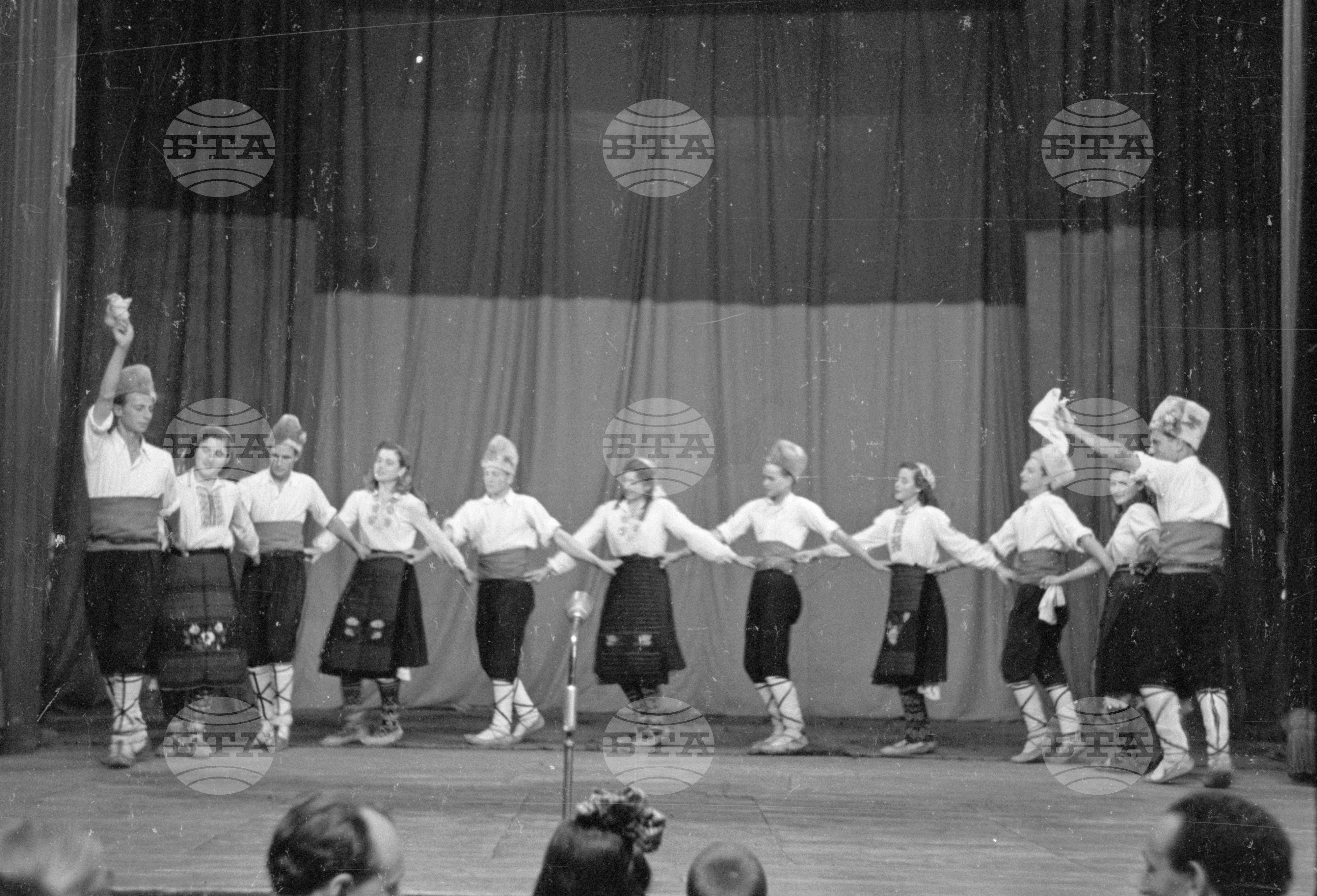 Окръжен преглед на художествената самодейност, 1951