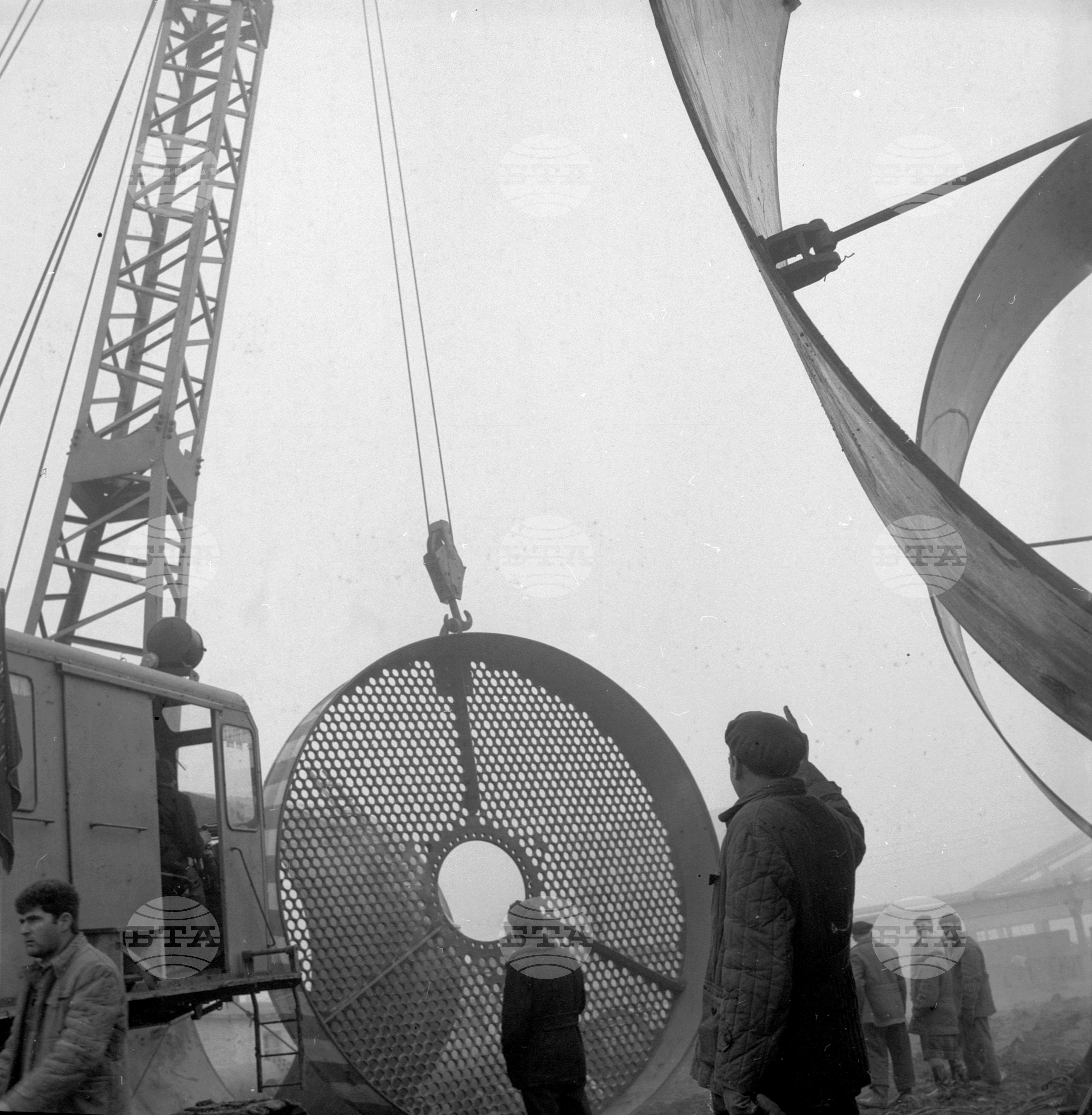 На строежа на Азотно-торовия завод край Стара Загора 1962г. част 3