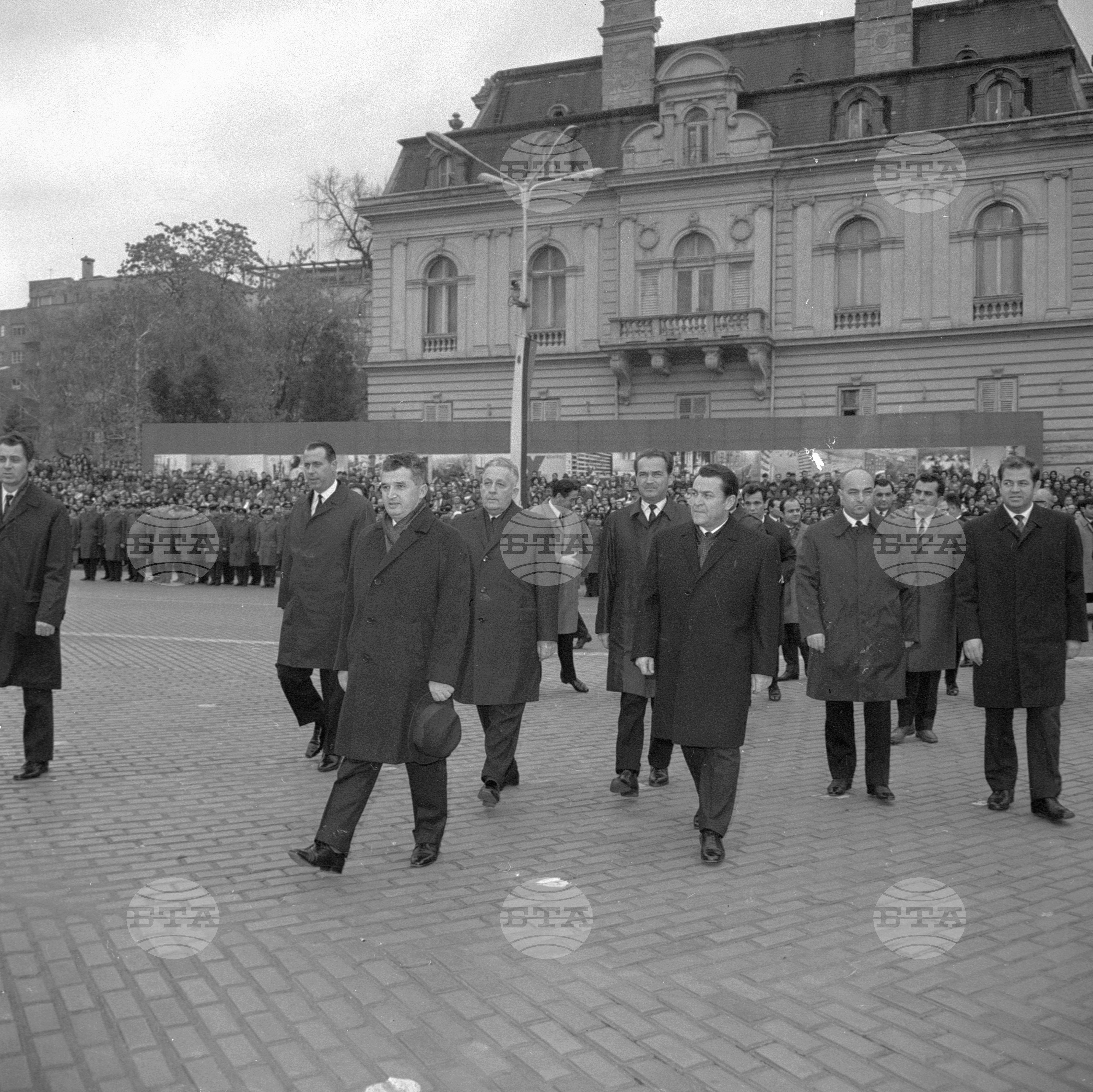 Посещение на румънската партийно-правителствена делегация начело с Николае Чаушеску - част 1