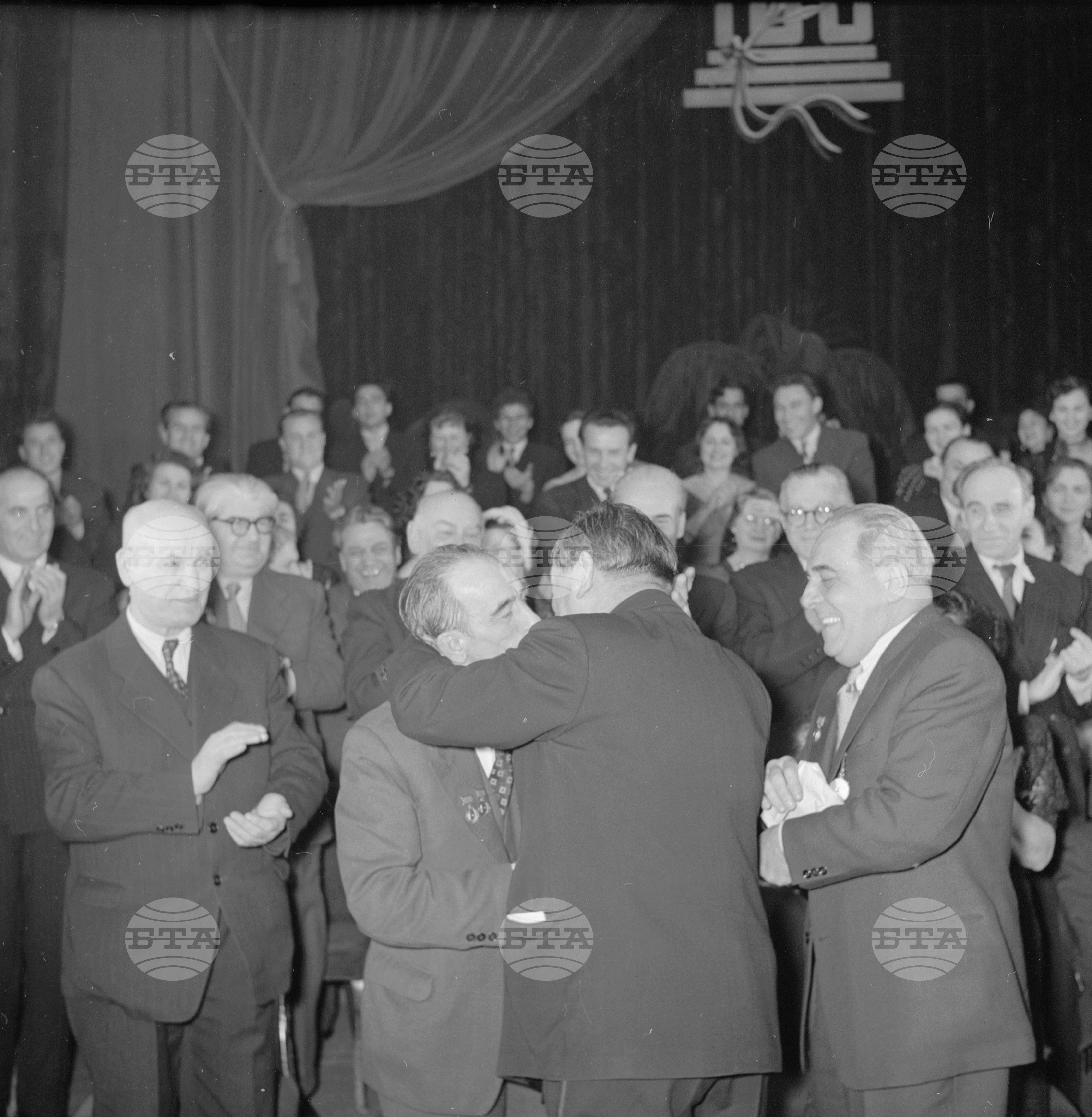 Тържествено честване 100-годишнината на Българския театър
