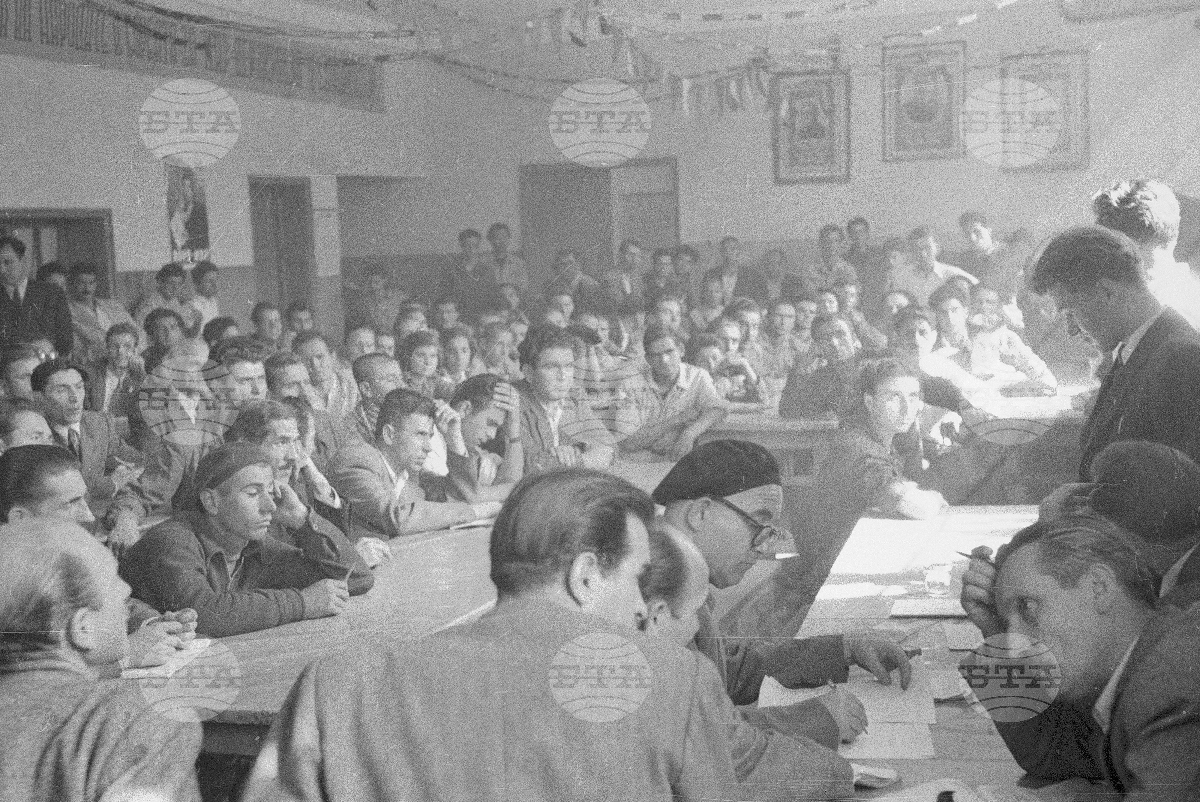 Съветските гости по време на месеца на Съветската дружба, 1951 година - Чекирьов, Скрябин и други