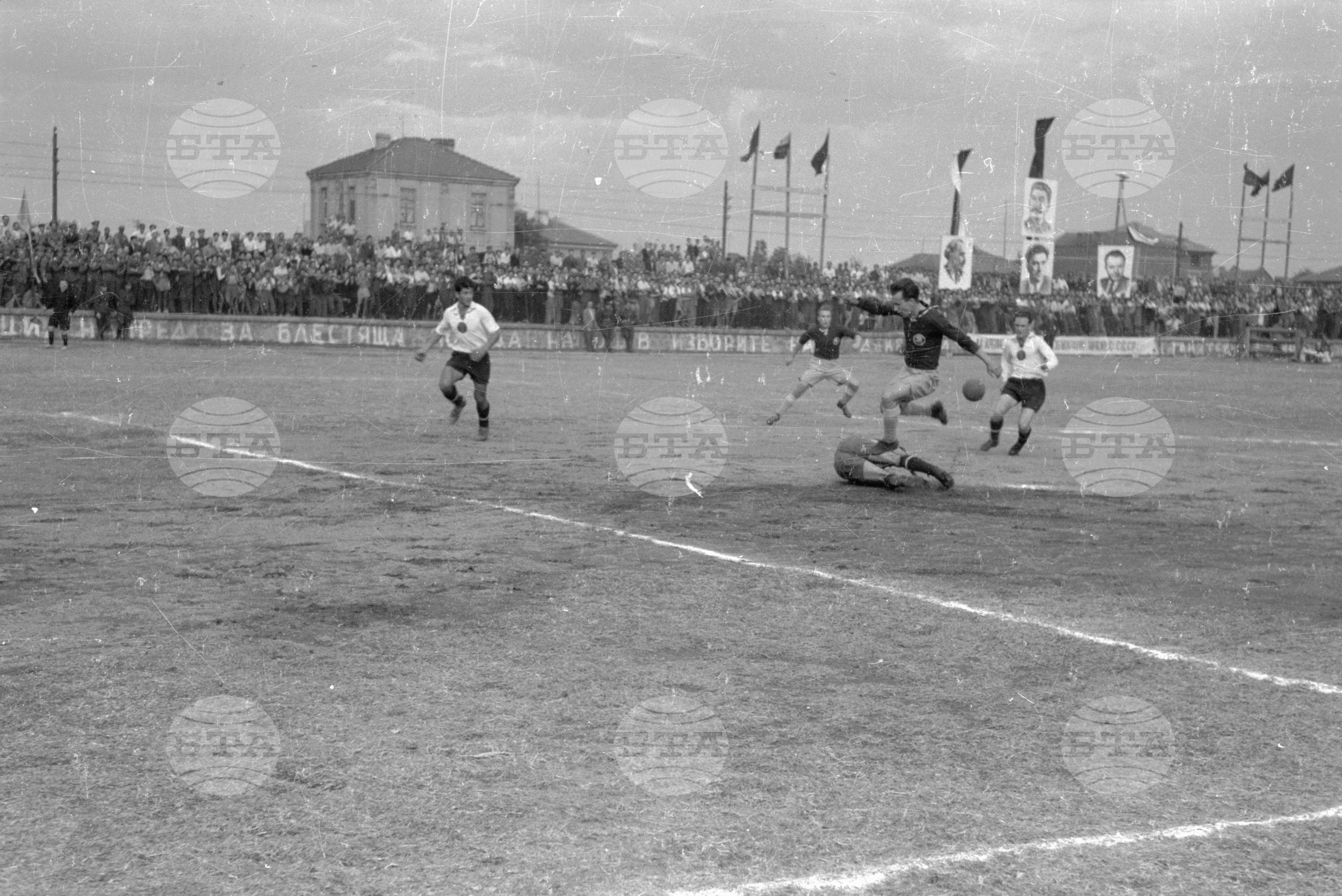 Чехословашки футболен отбор в Пловдив, 1951