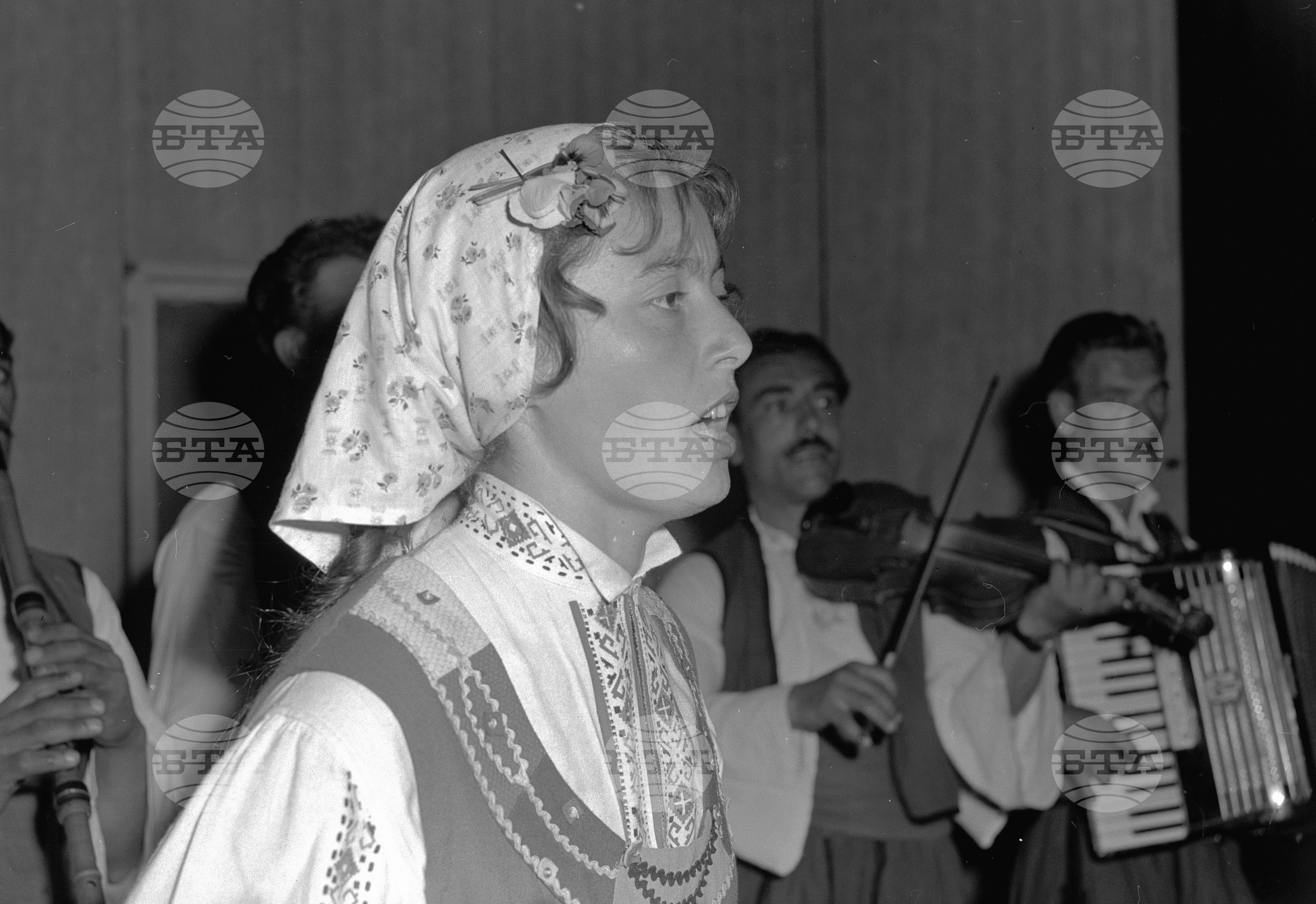 Преглед на профсъюзната художествена самодейност в град Лясковец
