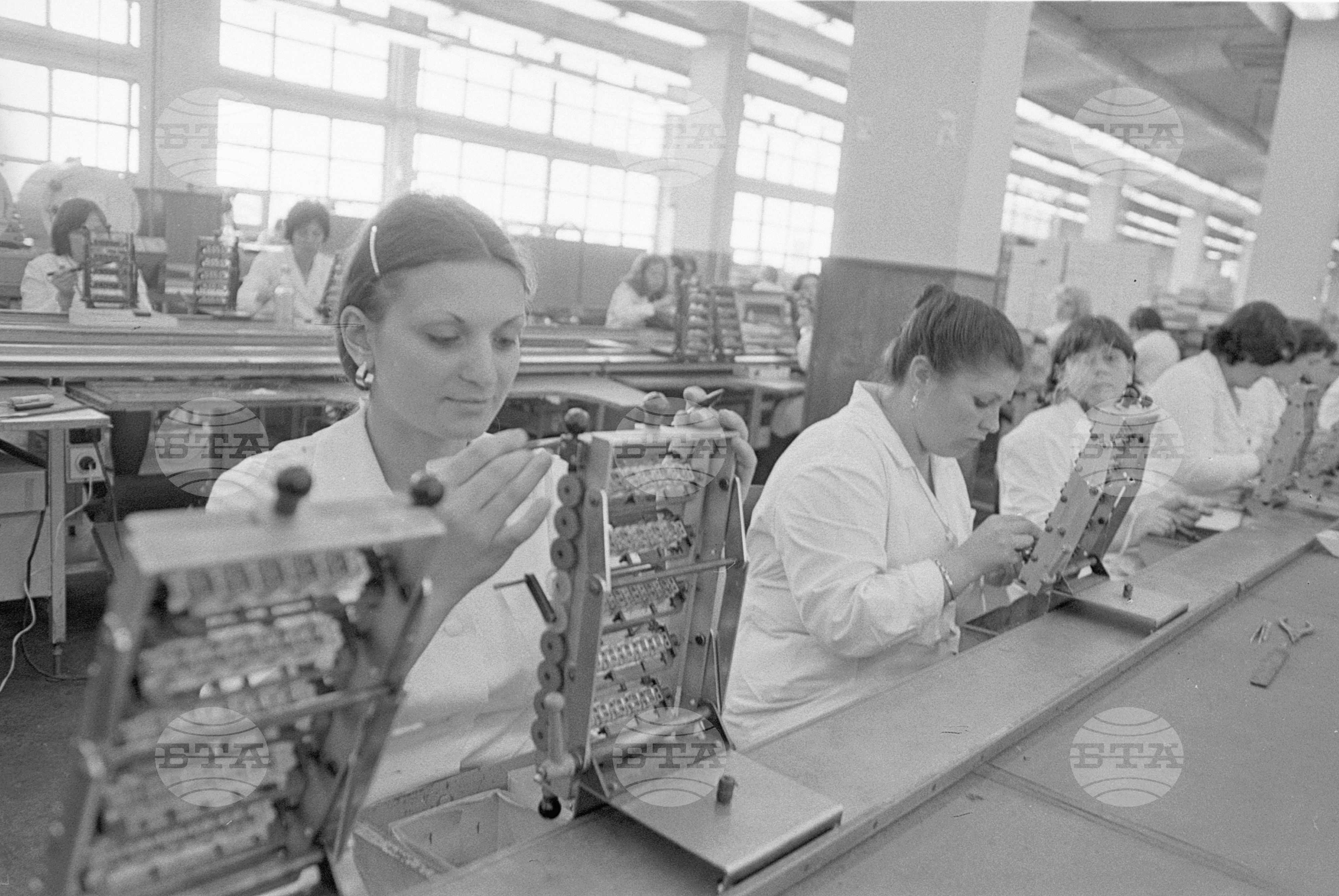 Завод за телефонна и телеграфна техника София ( "Слаботоков завод Ворошилов")