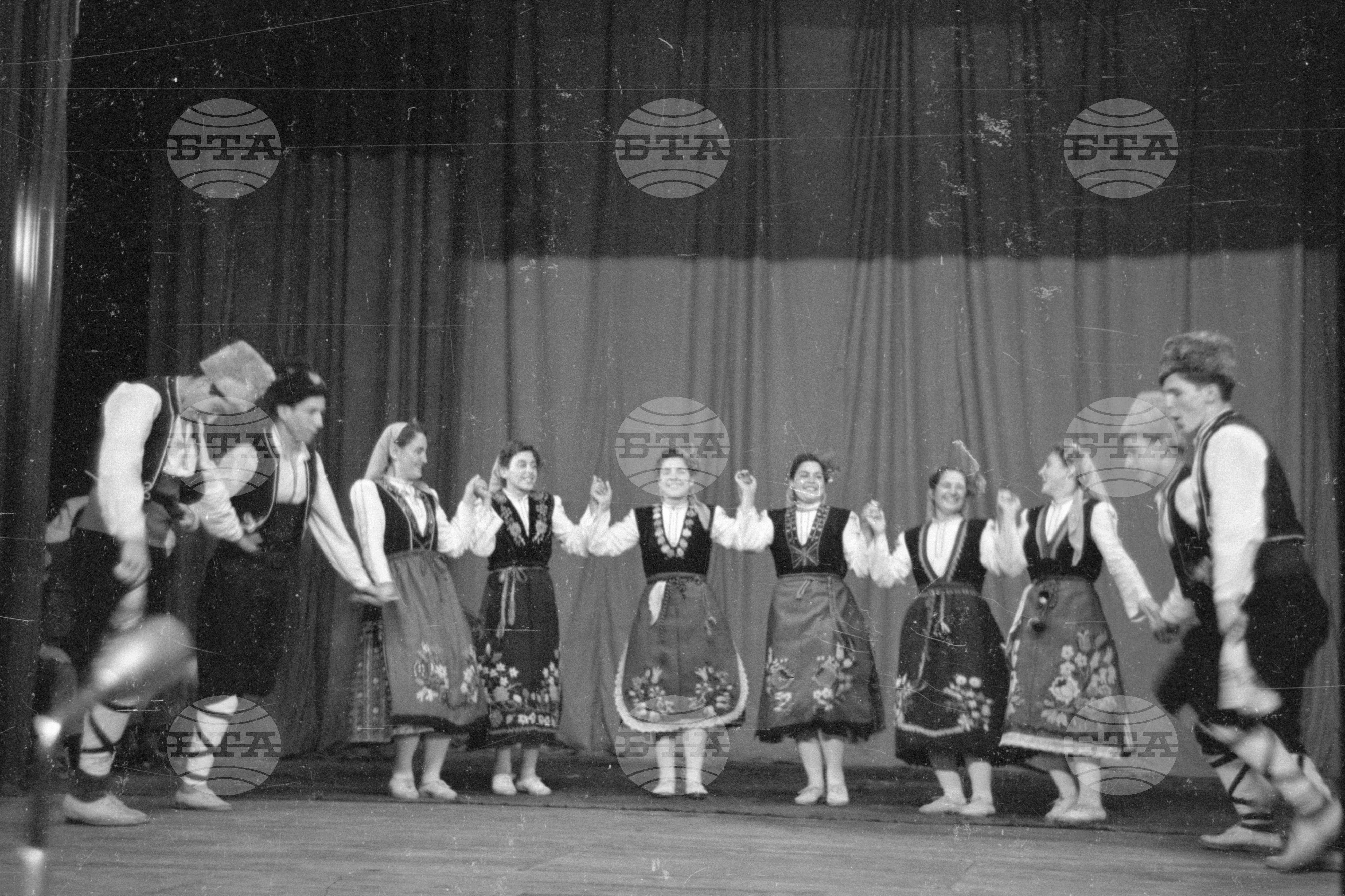 Окръжен преглед на художествената самодейност, 1951