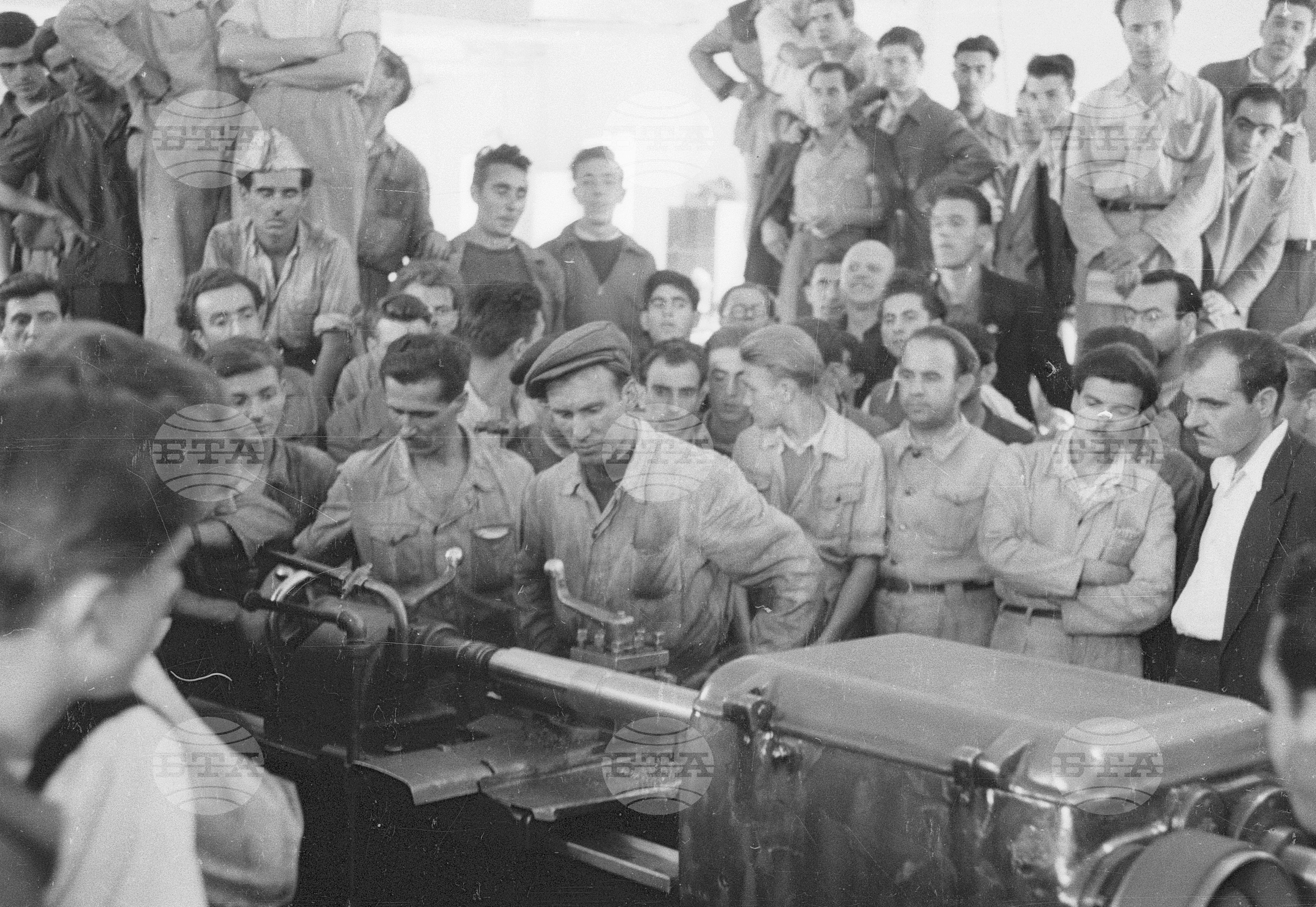 Съветските гости по време на месеца на Съветската дружба, 1951 година - Чекирьов, Скрябин и други