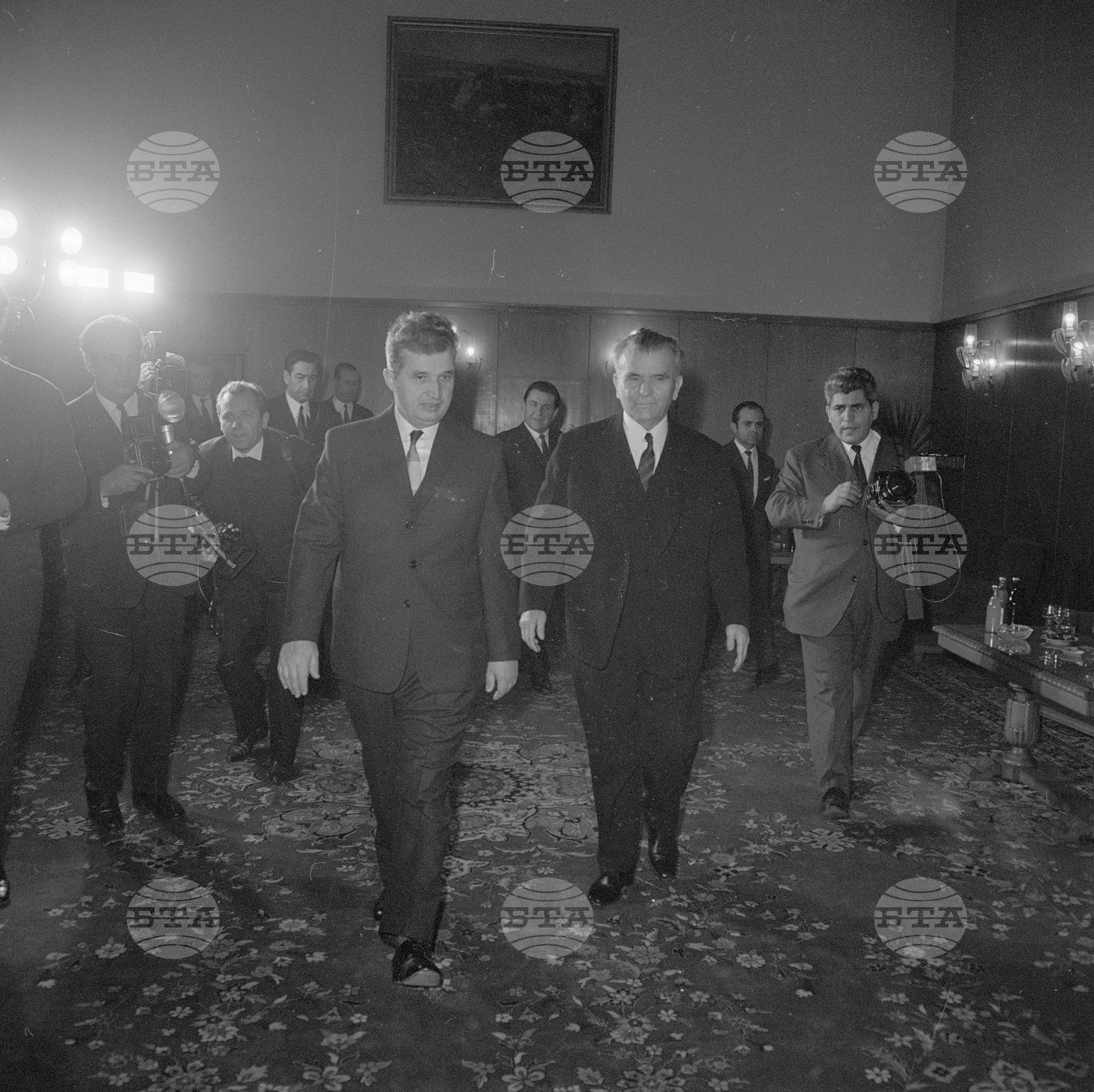 Посещение на румънската партийно-правителствена делегация начело с Николае Чаушеску - част 1