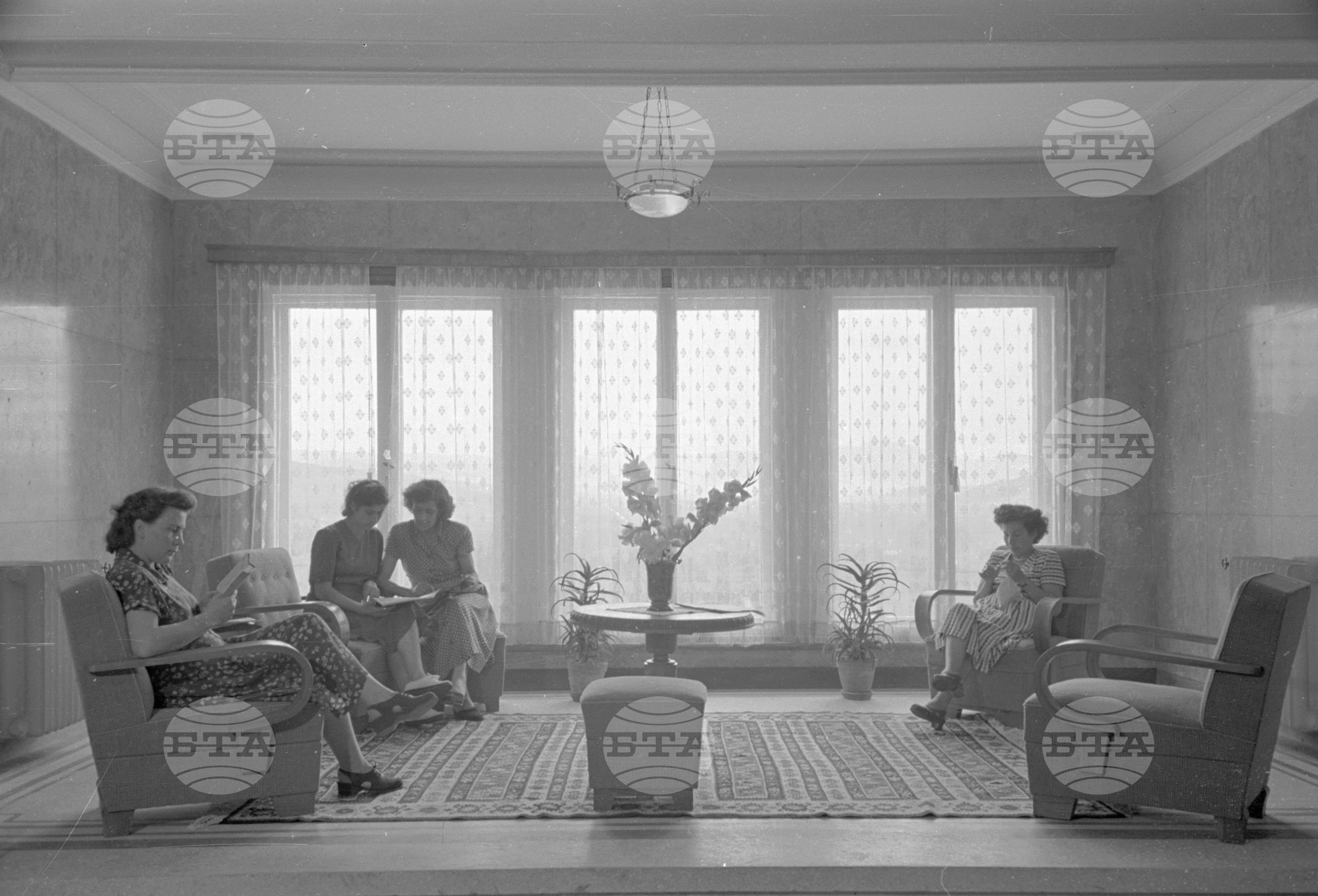 Почивна станция "Двореца" във Велинград - 1952 година, част 2